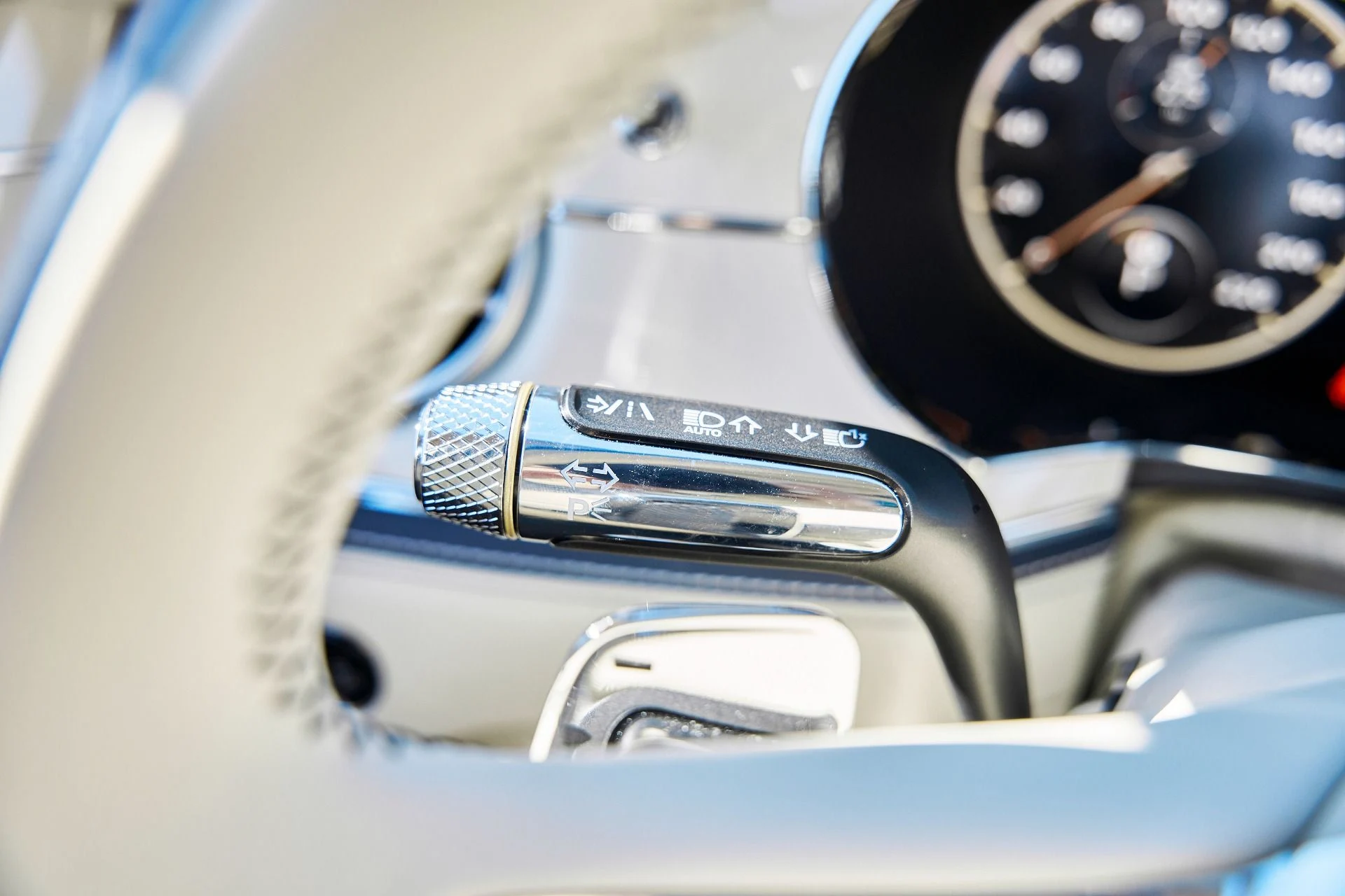 mph055_3539587446_Used_2024_Bentley_Flying_Spur_Mulliner_V8_1768876640_7227d4b667