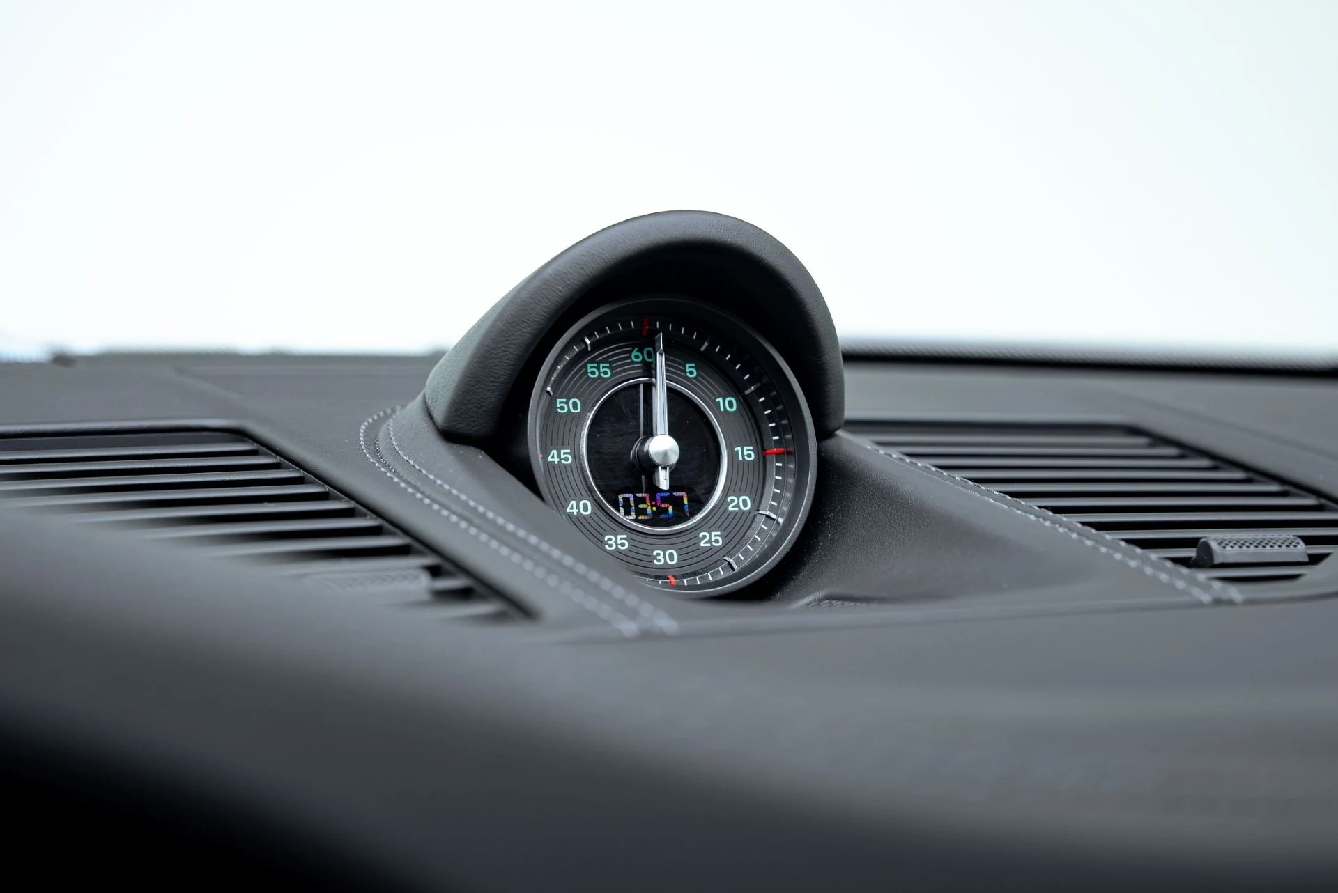 mph055_3587494062_Used_2023_Porsche_911_Sport_Classic_1776441930_51b9418c7b