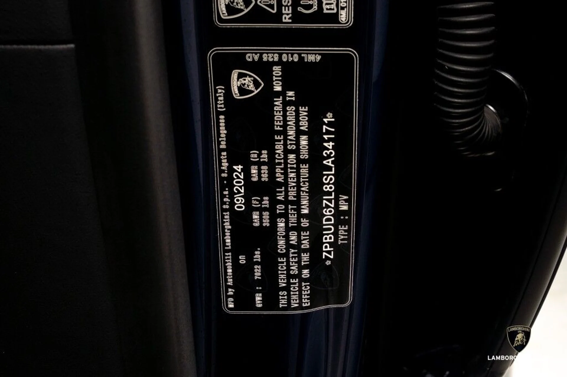 mph055_3606108083_84eb28c39553417c93e119f53f752b13_664f42d039