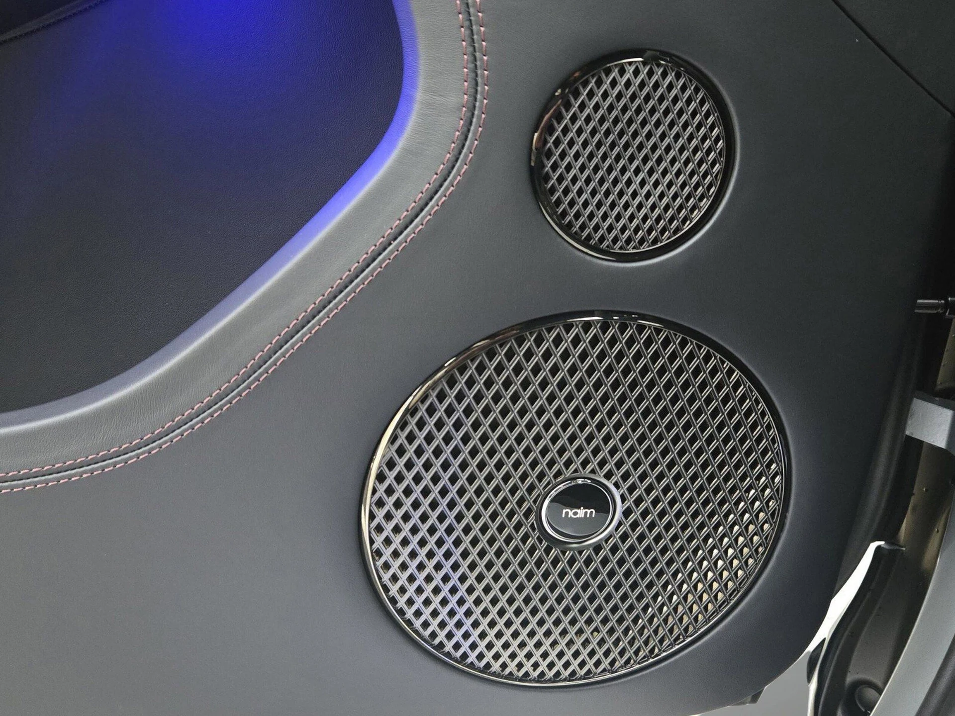 mph055_3609069103_22d235ead27aded2c1e8c7bb5065dc07x_454e4fee32