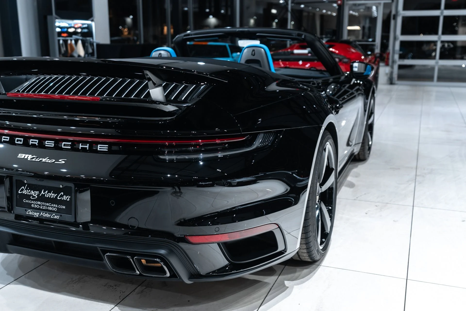 mph055_3656713959_11198_p56_l_1db38f21eb