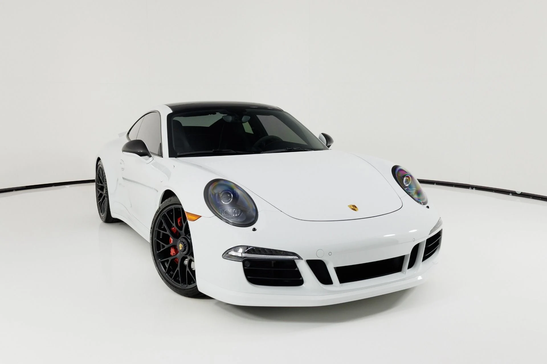 mph055_3666736981_Used_2016_Porsche_911_Carrera_GTS_1792778188_44b67b5ff3