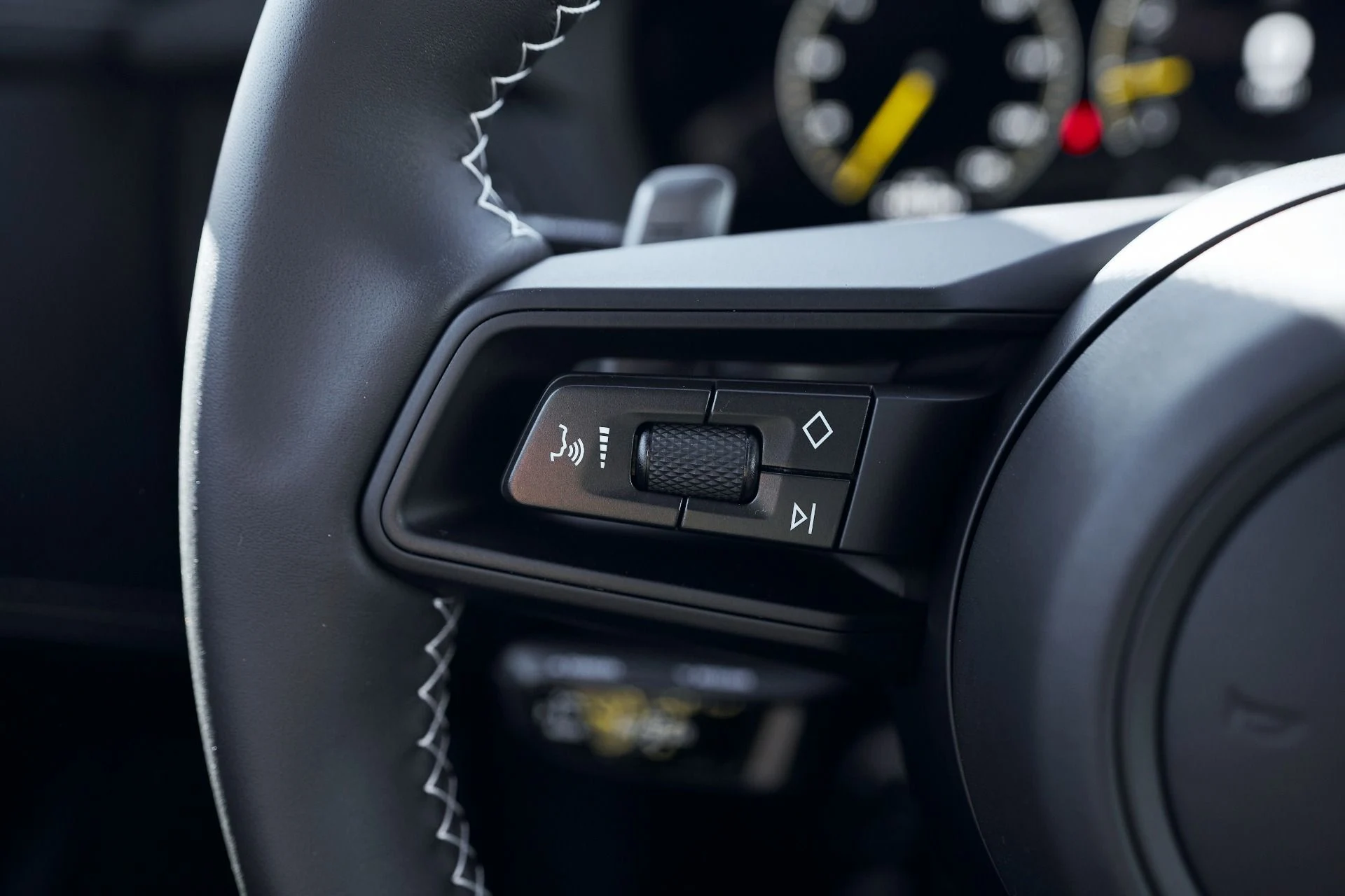 mph055_3686517291_Used_2025_Porsche_911_GT_3_1760570058_e3e7e90740