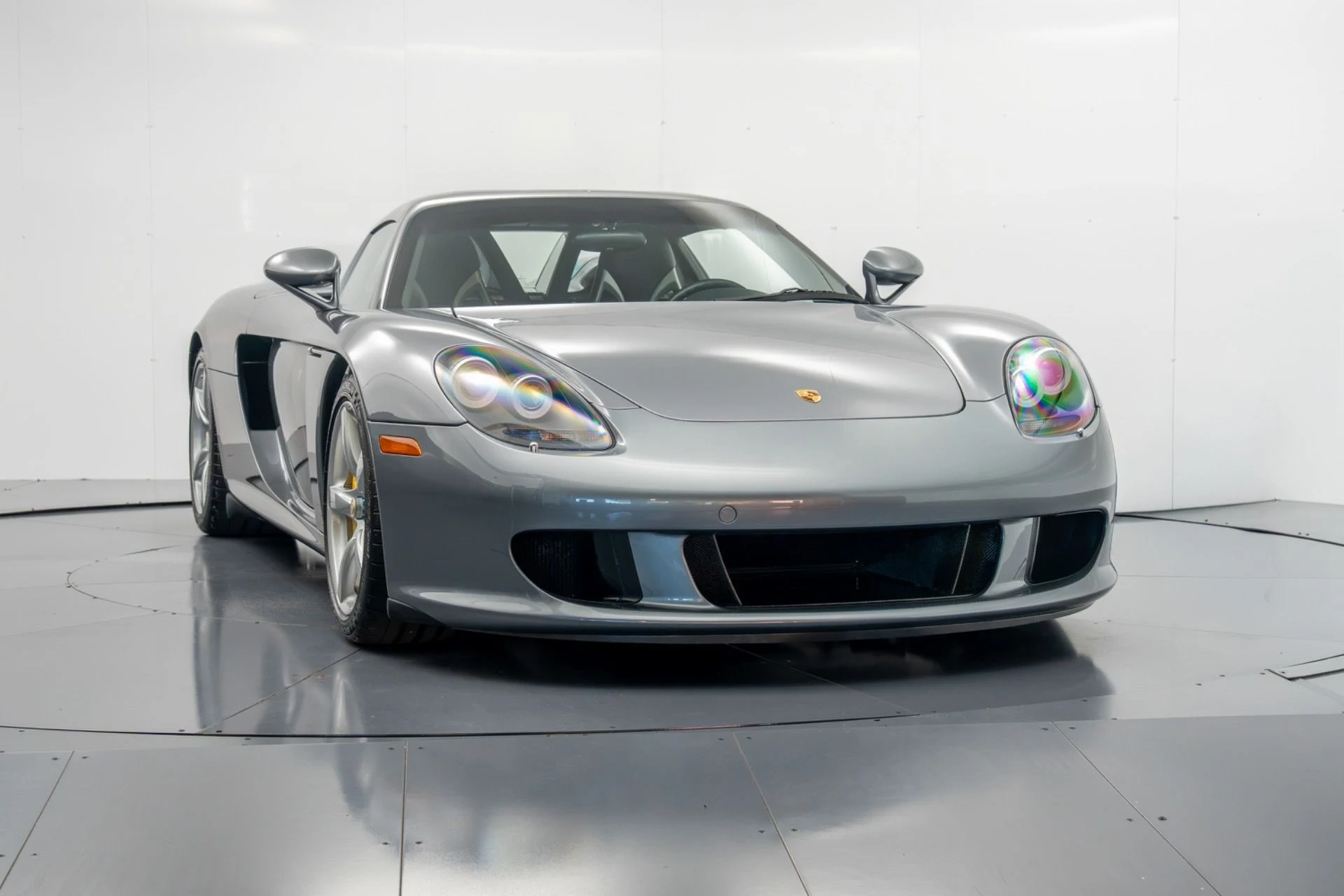 mph055_3718485676_Used_2004_Porsche_Carrera_GT_1793121957_344f03ecf9