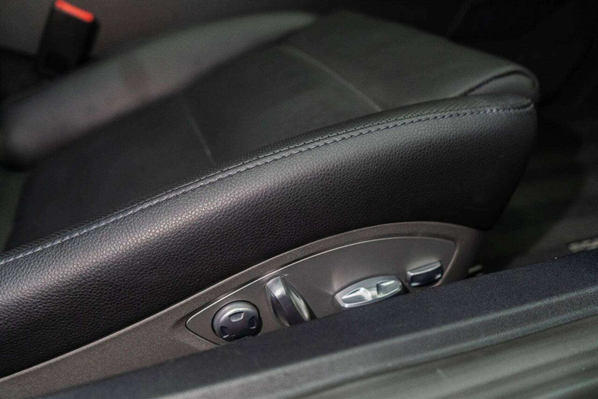 mph055_375007129_6cc6d0db52_1280_e1534af25b