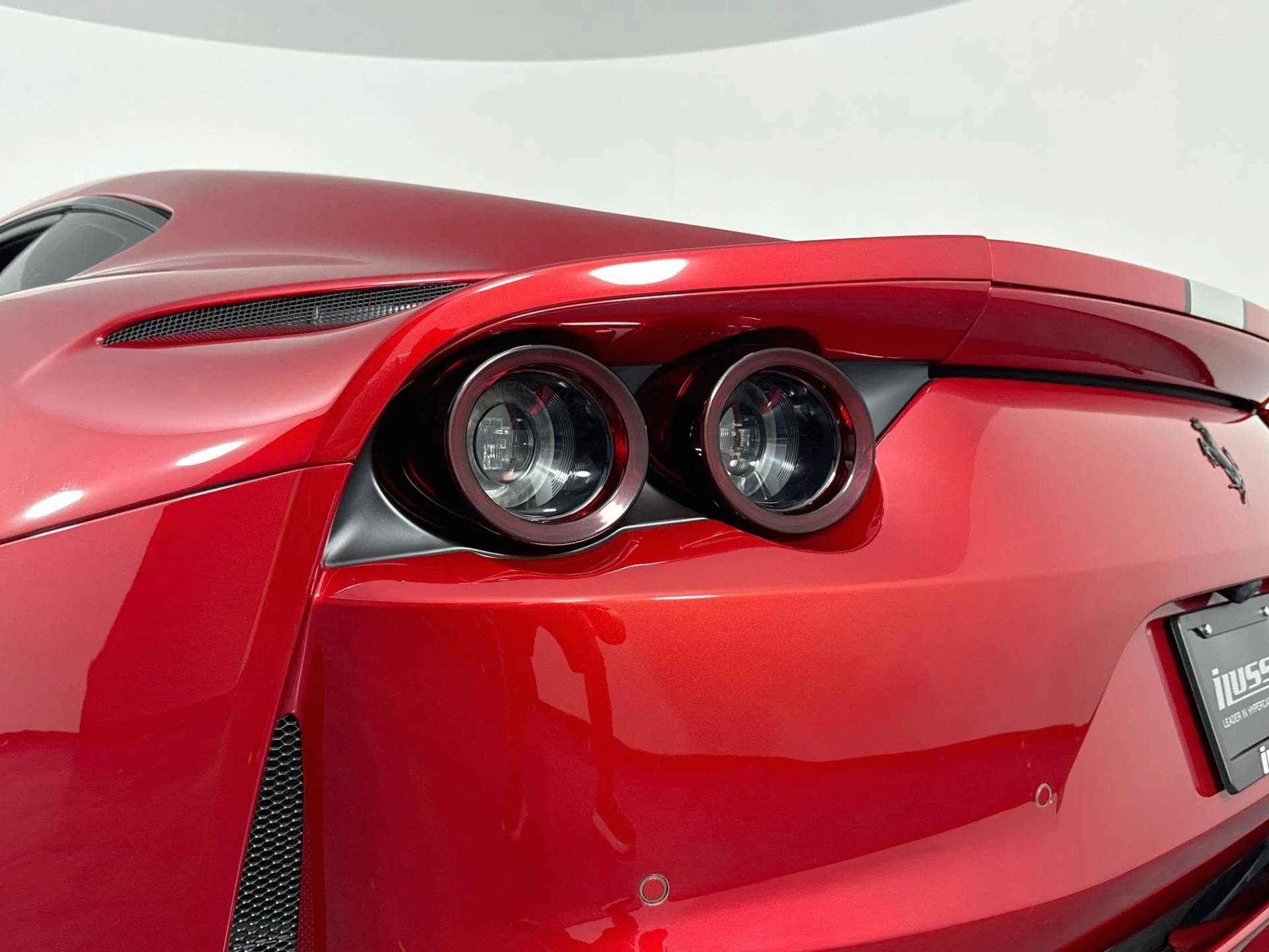 mph055_3750791950_Used_2020_Ferrari_812_Superfast_1788899433_7139200596