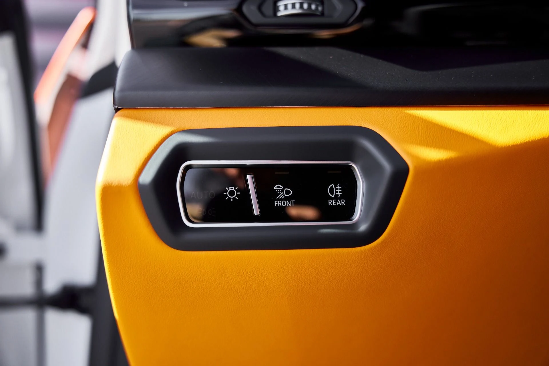 mph055_3792042053_Used_2024_Lamborghini_Urus_S_1768961955_770bf58ee6