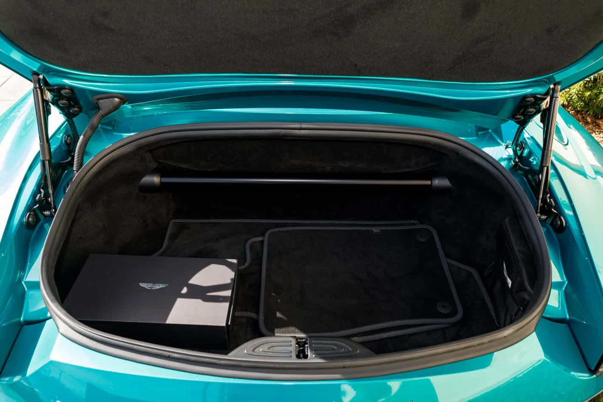 mph055_3816585590_56_5e0614aa34