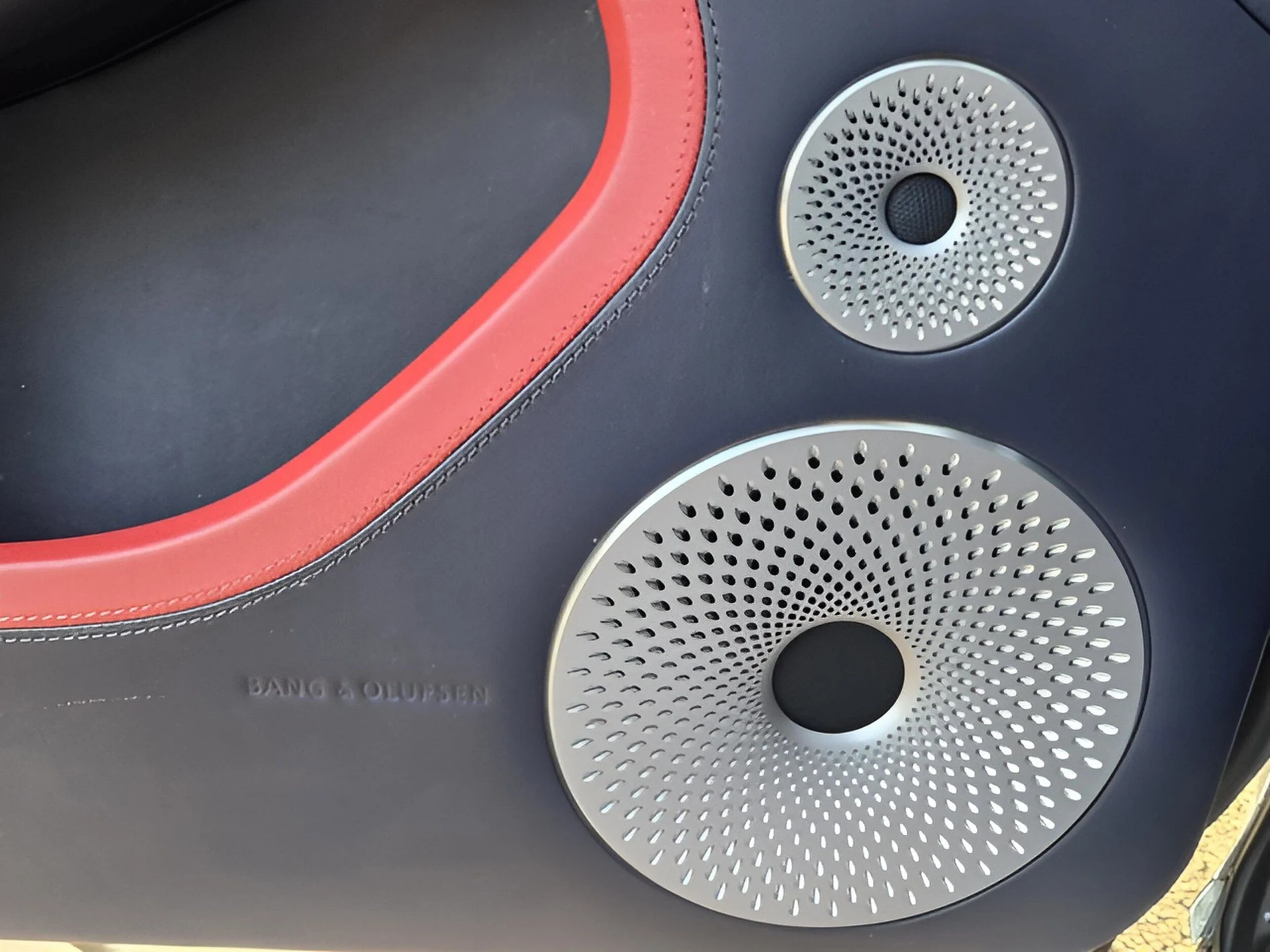 mph055_3833427375_8fd0d0f65859456c00d3a987465b7f58x_06e35a3b49