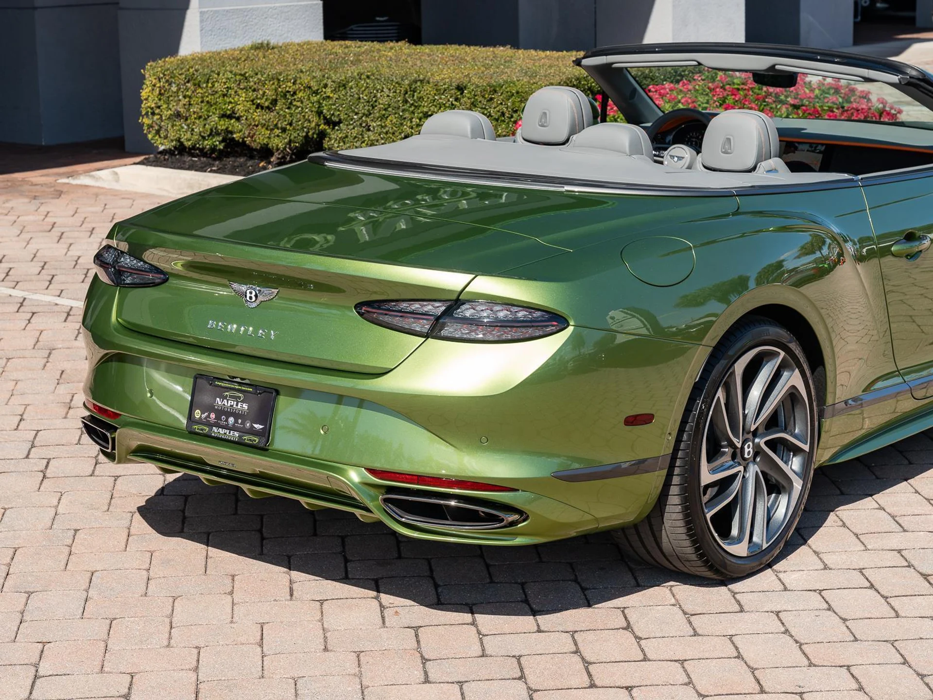 mph055_3836974253_Used_2025_Bentley_Continental_GT_Speed_1770806134_3b99da0100