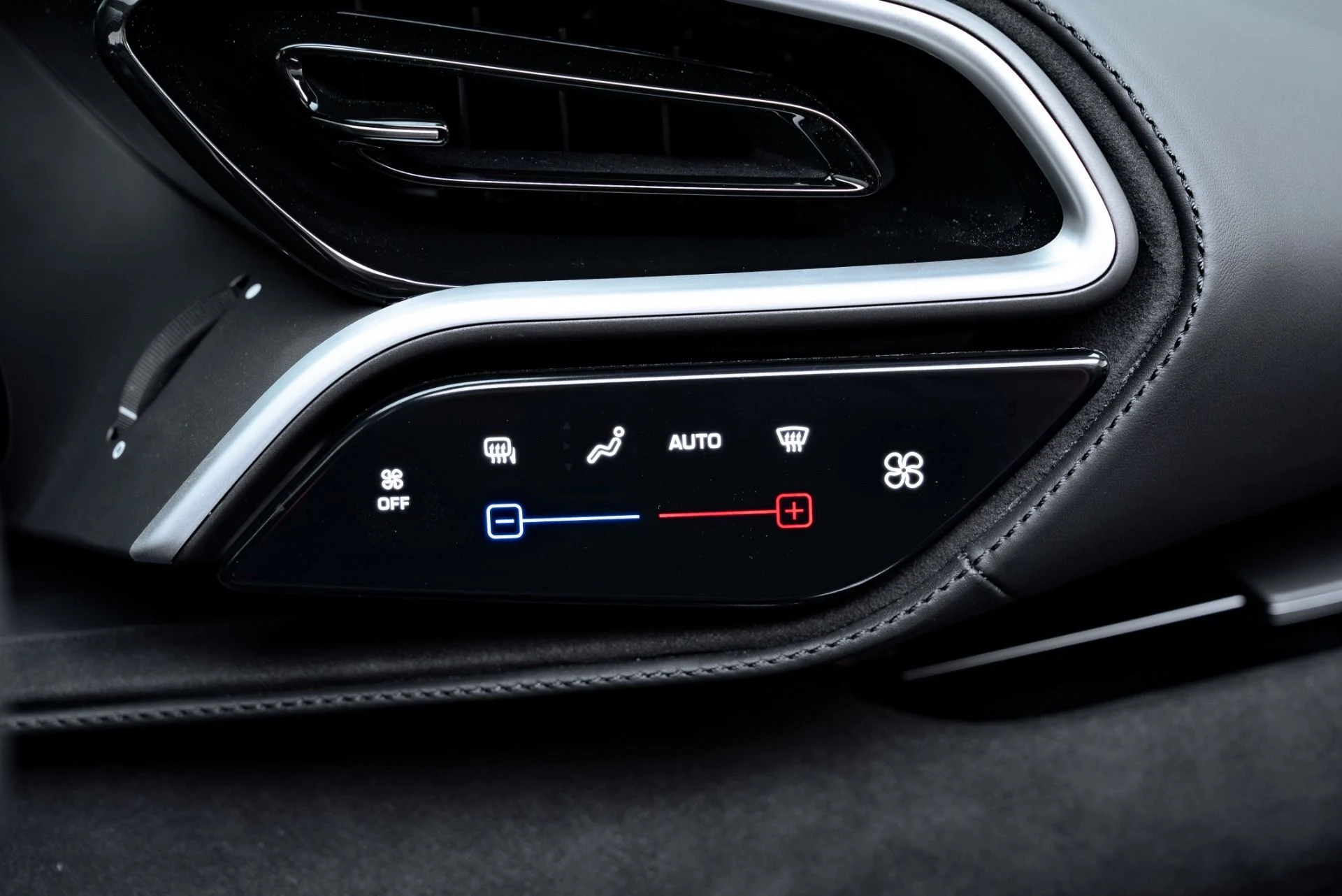 mph055_3838392268_Used_2023_Ferrari_296_GTS_1776370037_c85d2f4ca2