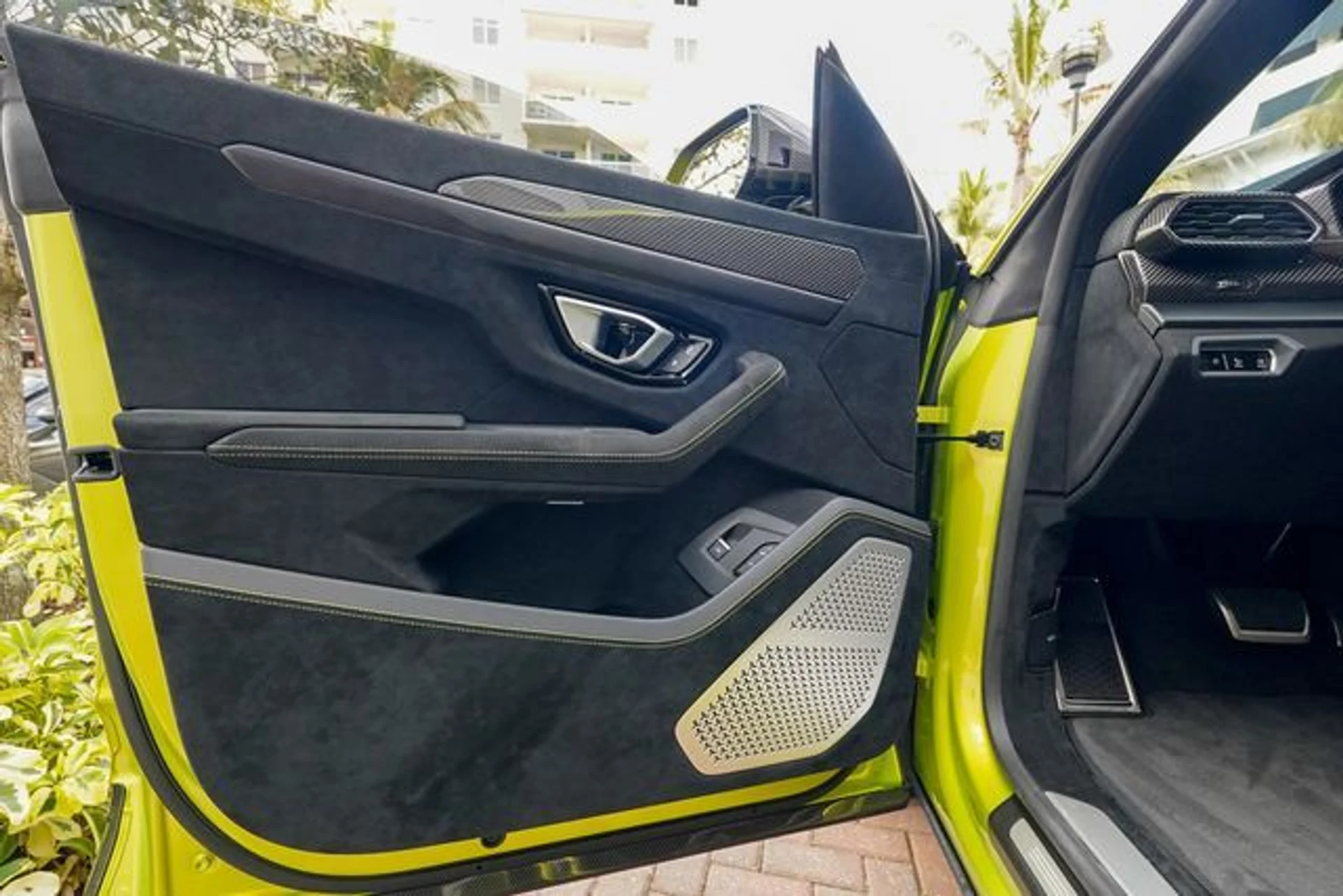 mph055_385566134_22986544_56_e0ae5115fa