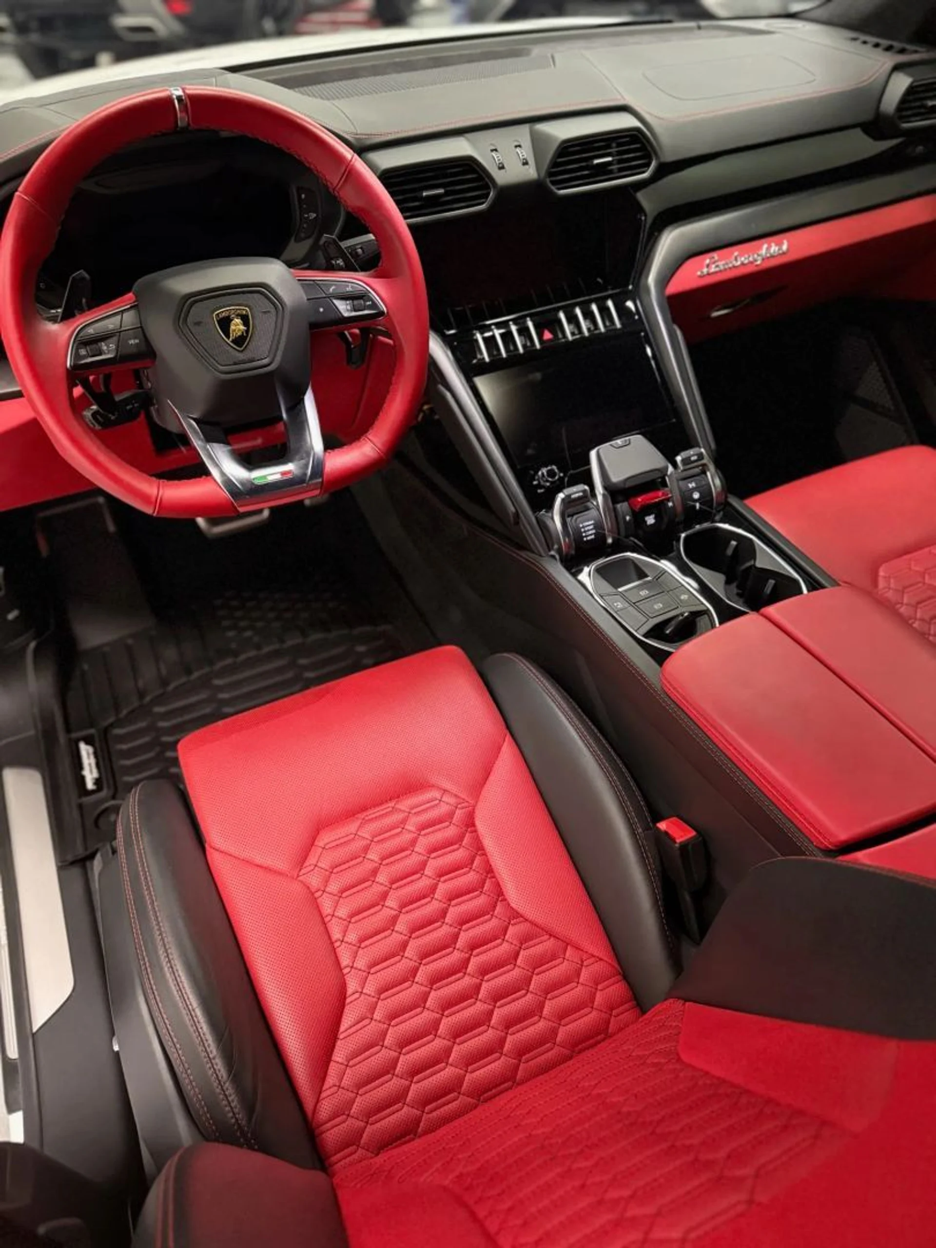 mph055_3867037100_202510_9590651e2f2341e891d803c3913295d6_49da671868