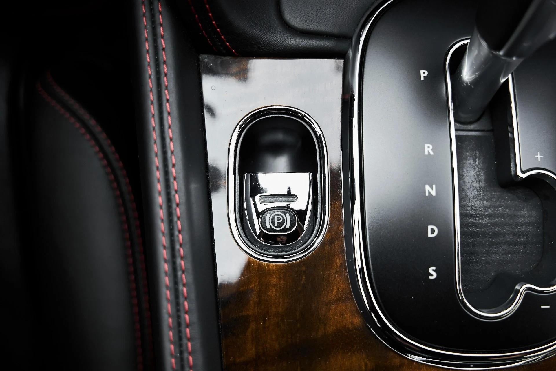 mph055_3890733439_Used_2016_Bentley_Continental_GT_V8_1775005846_a049a72355