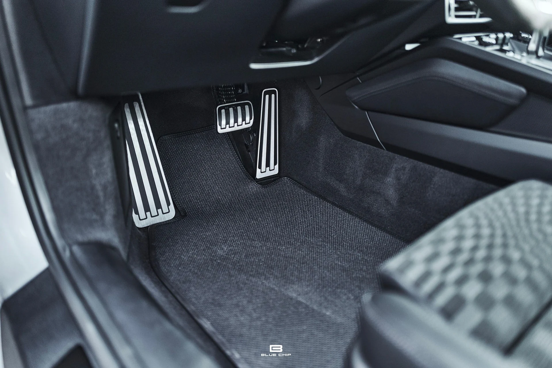 mph055_3922985310_69b180c7824bd42b7b89e53d_L1190236_8f2c614efd