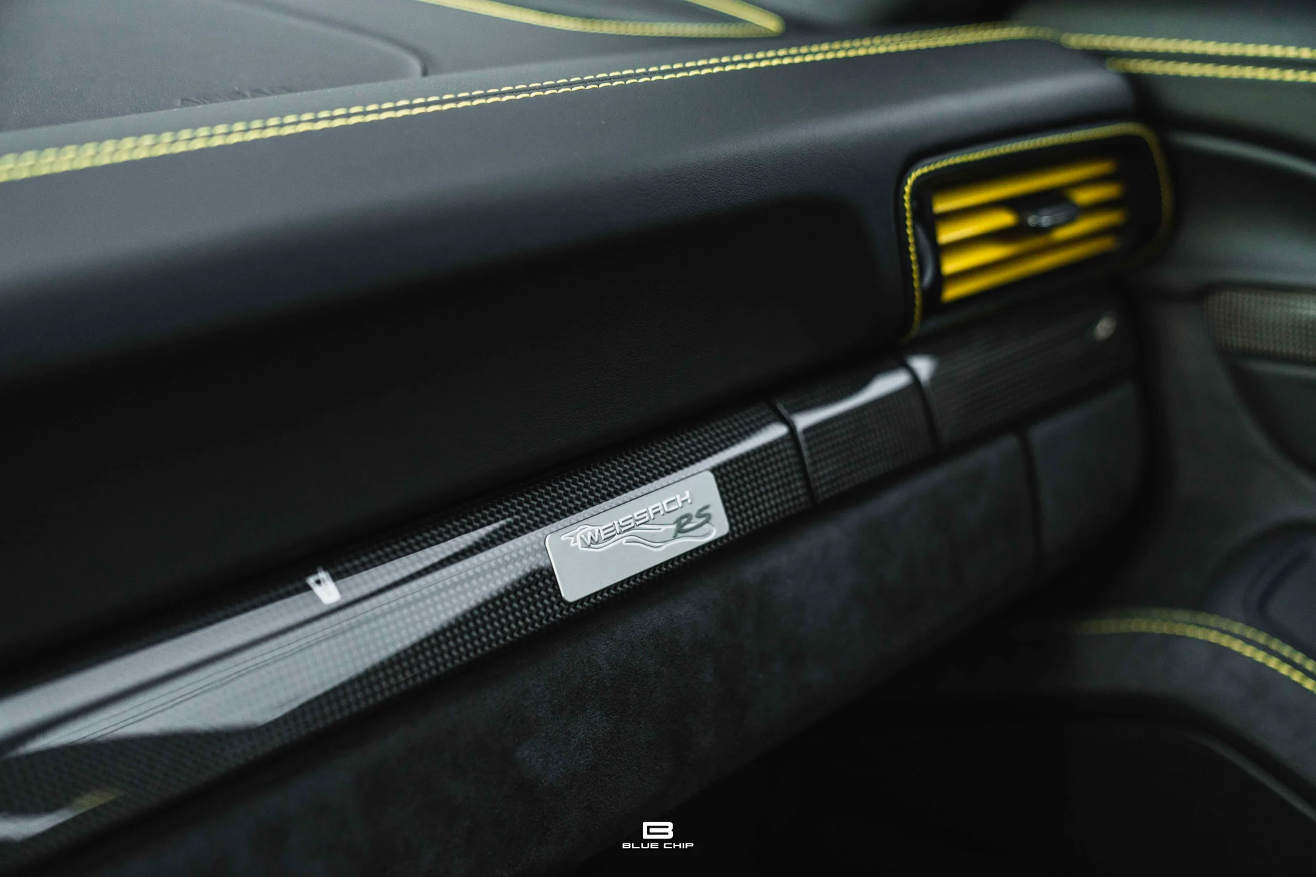 mph055_3944067273_69c457d39c79000b23a756af_A7406185_77ea082164