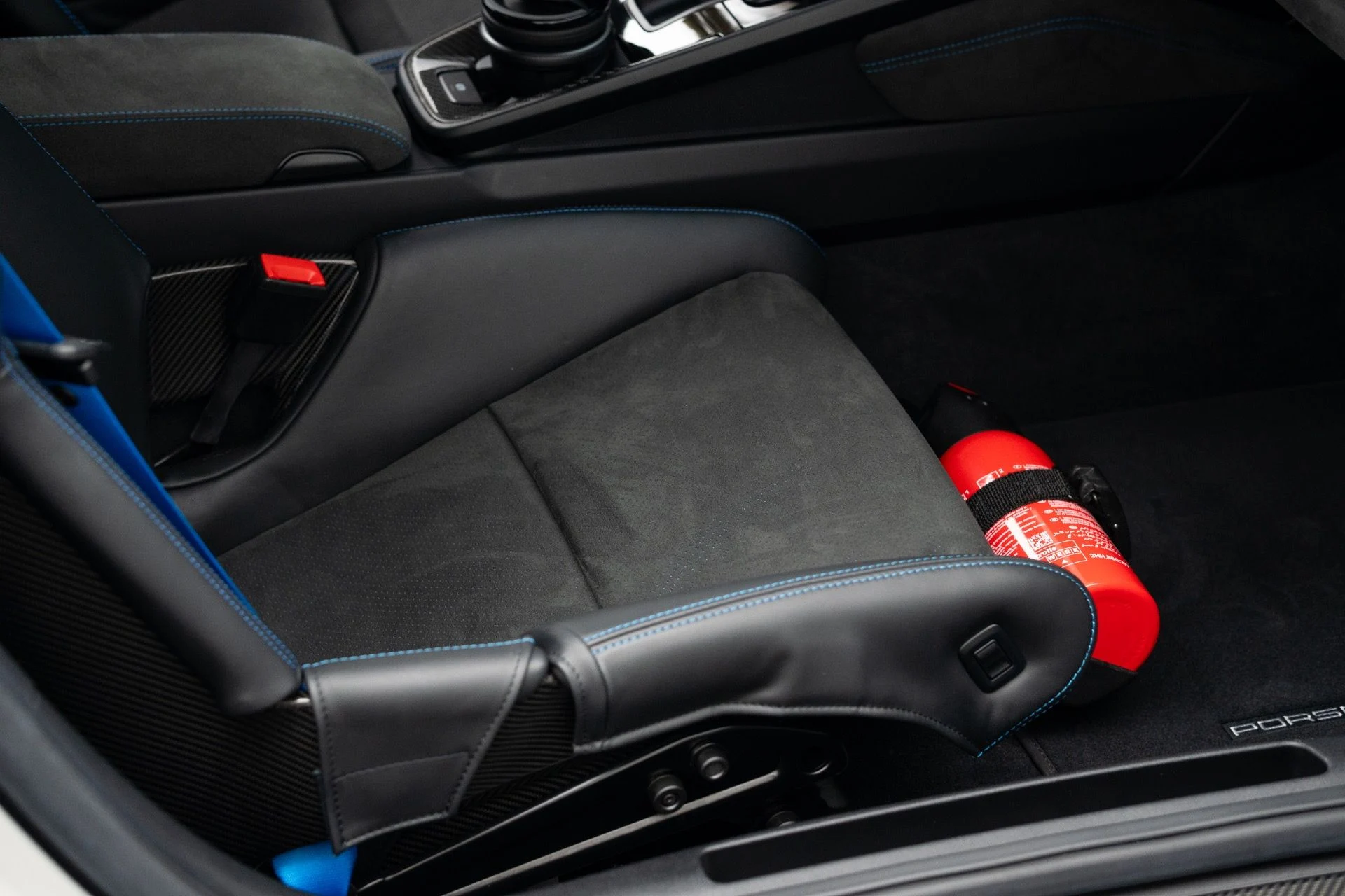 mph055_3960348841_Used_2024_Porsche_911_GT_3_1768339122_a1d0723148