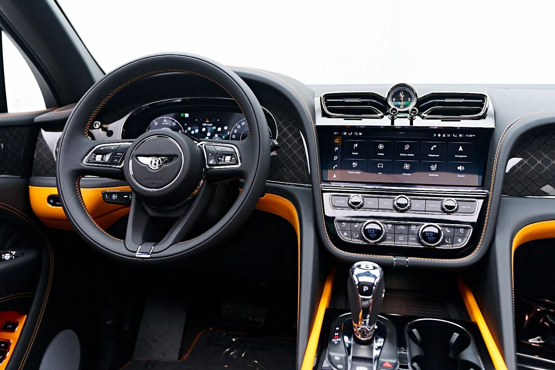 mph055_3967966922_Used_2025_Bentley_Bentayga_S_Black_Edition_1738363048_1499270aab