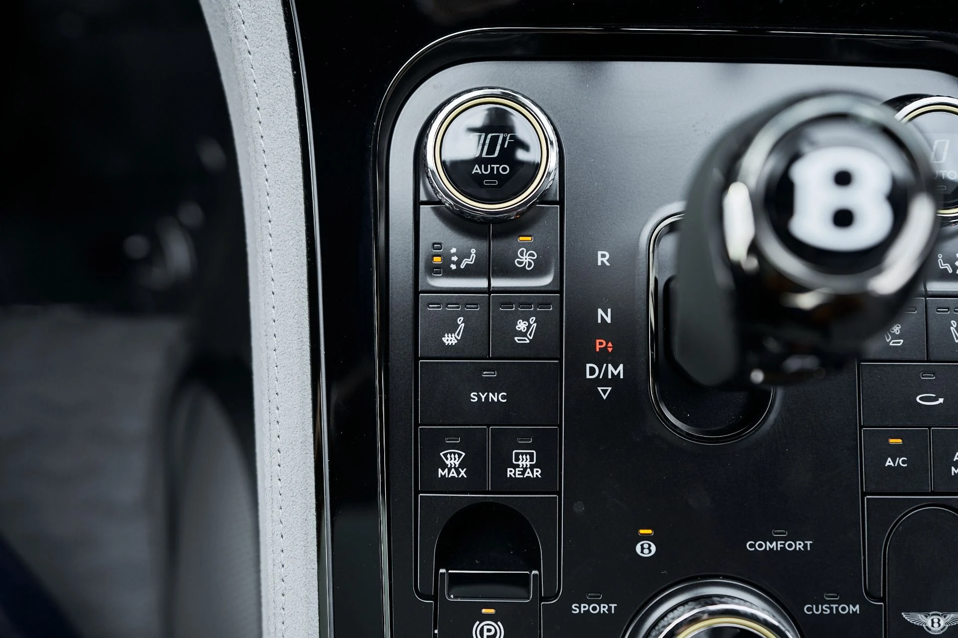 mph055_396886880_Used_2025_Bentley_Continental_GT_Speed_1763168673_15b8c8dcd6