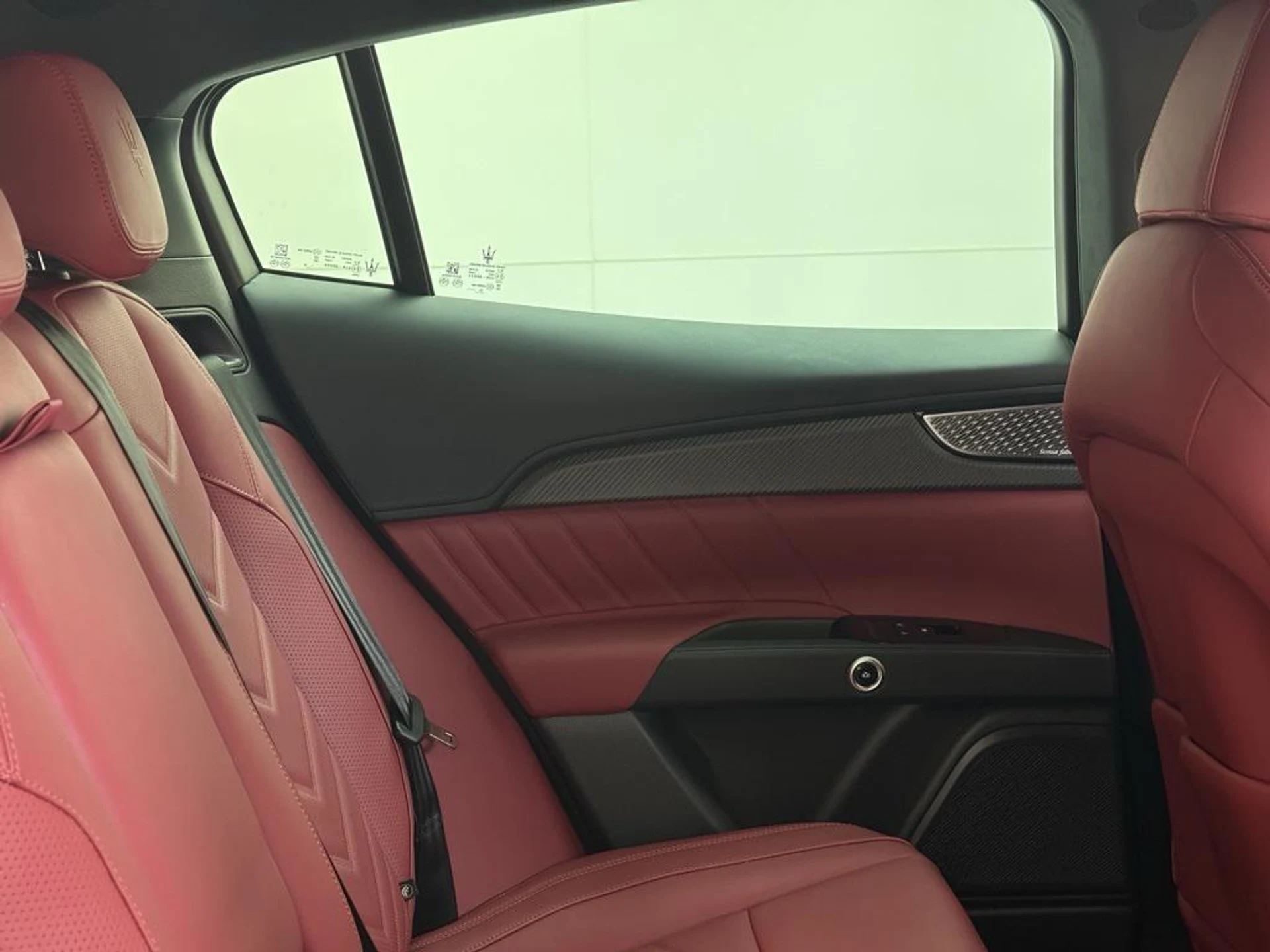 mph055_4010299481_phgo_XDO_6xj3_O_Lv7_Rtn_DIK_1_C1_T5g_0940666d2b