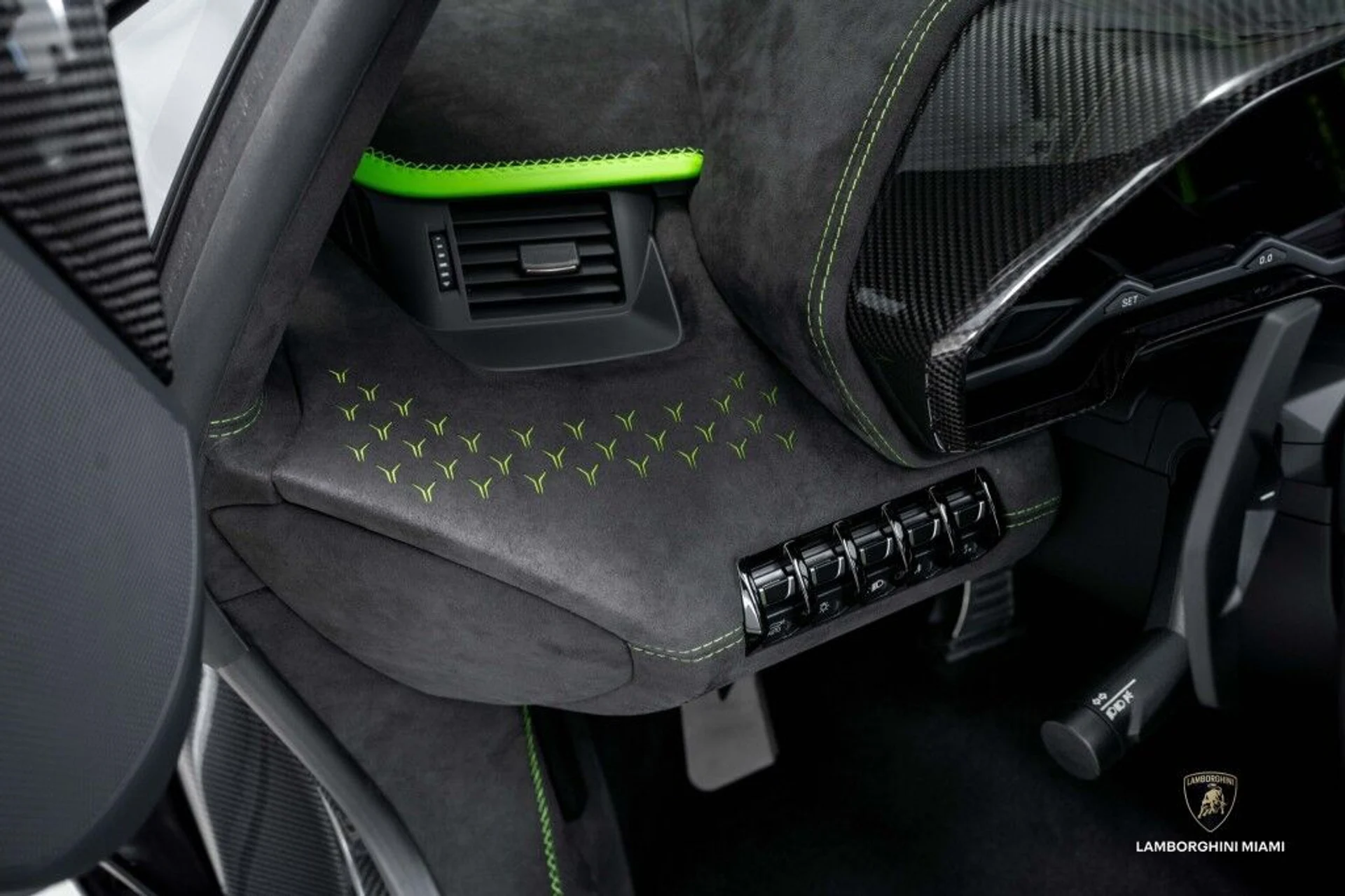 mph055_4011258177_ce6ca3e2a0de2c618a3db881ea53f772_073009f3aa