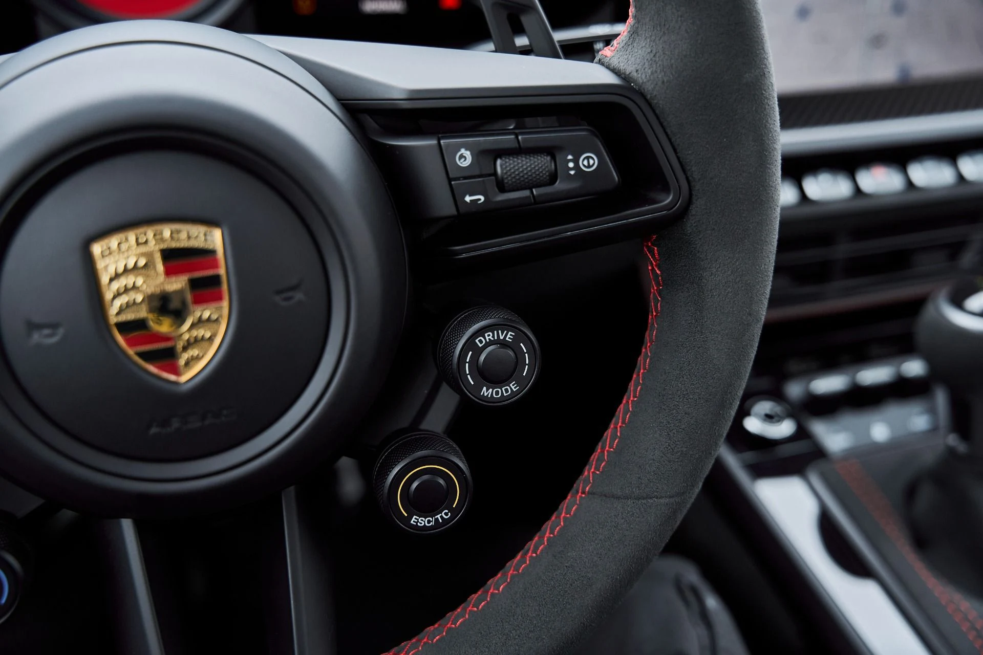 mph055_4015532668_Used_2024_Porsche_911_GT_3_RS_1767150568_dba1955491