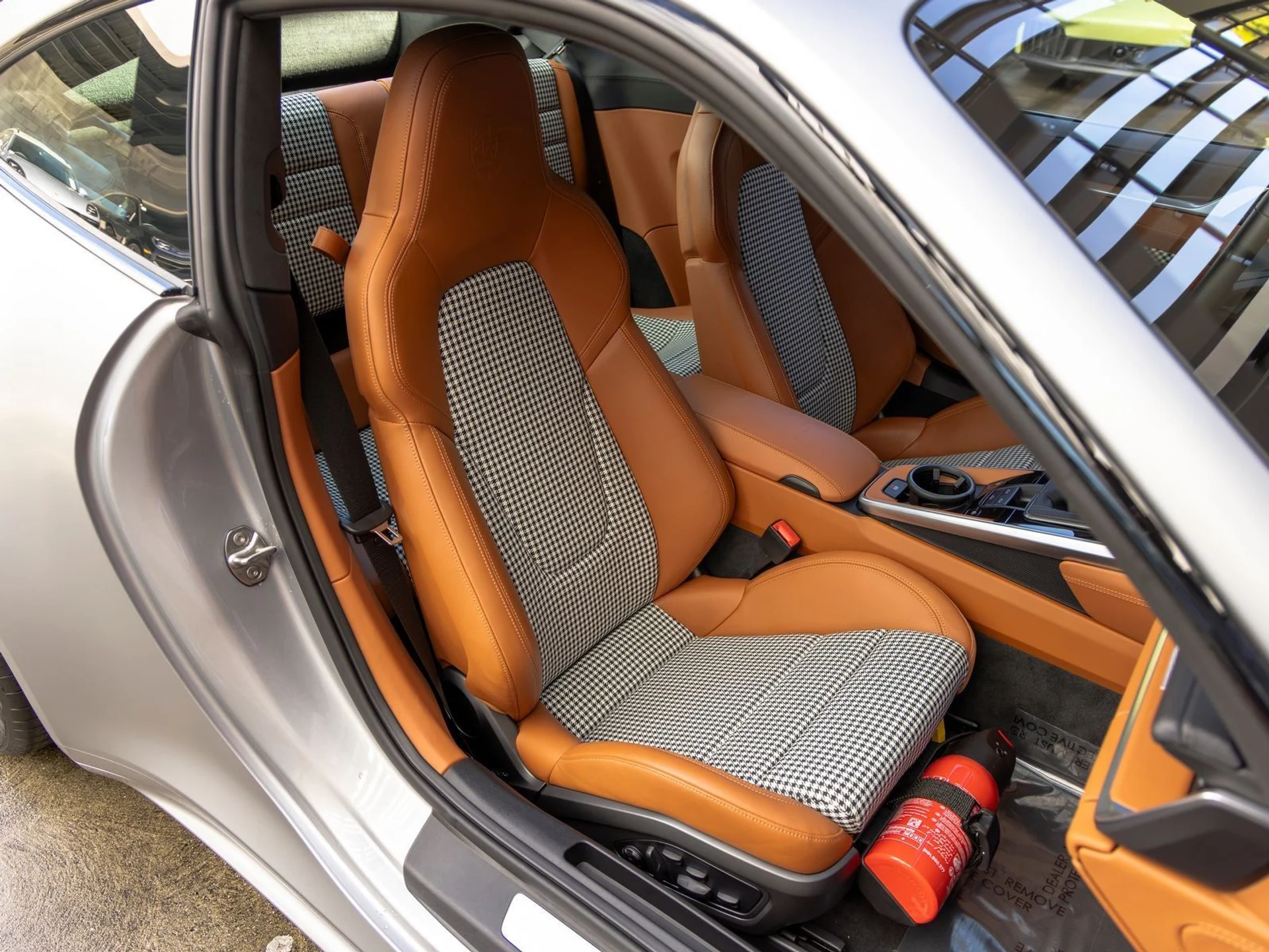 mph055_402383707_56_212b2acb03