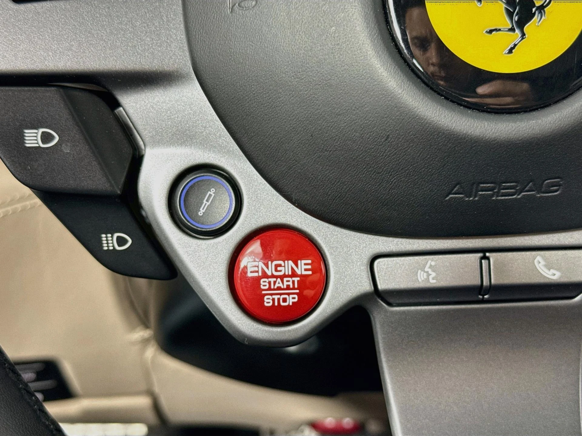 mph055_4027800353_Used_2019_Ferrari_GTC_4_Lusso_1792629194_ccd6e27a5c