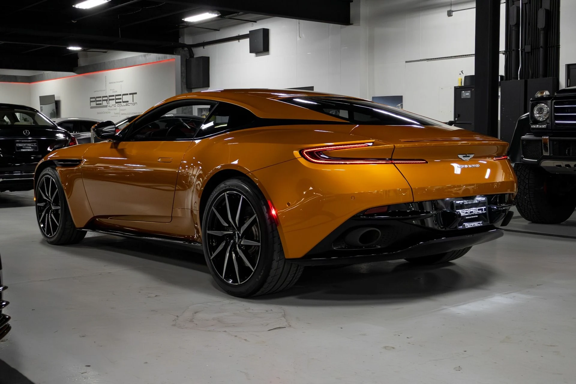 mph055_4029803063_Used_2018_Aston_Martin_DB_11_1761056819_975e557f95