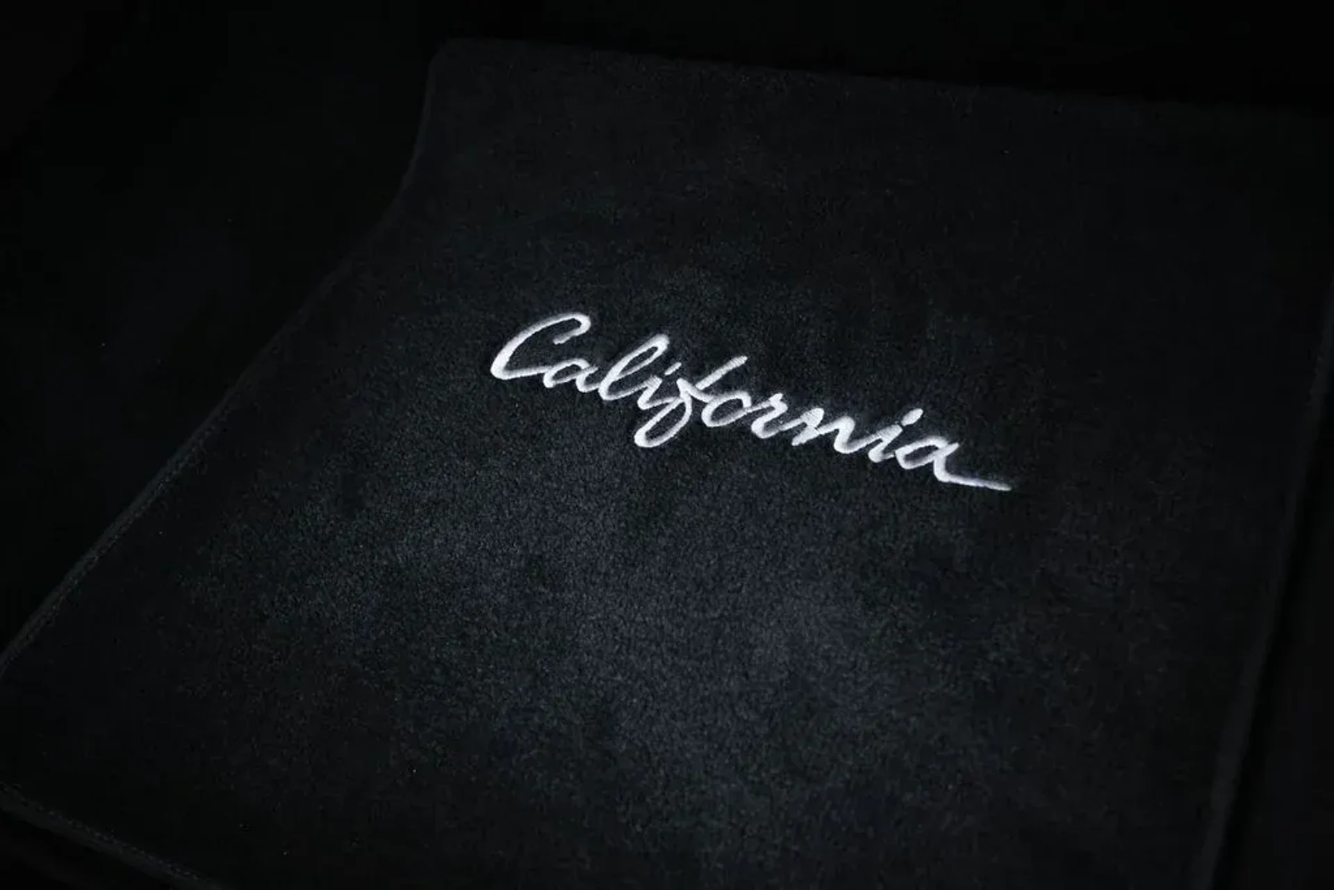 mph055_4030370158_5c9f093854ddf24ccc10e91d375a4eed_a0d9d66944