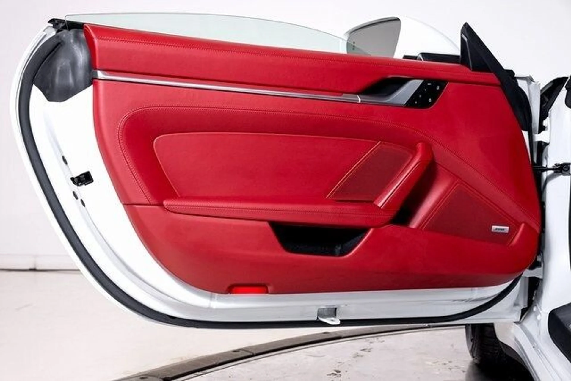 mph055_4076110792_31661b28dda70b4906da28aa2149f298x_13767b2721