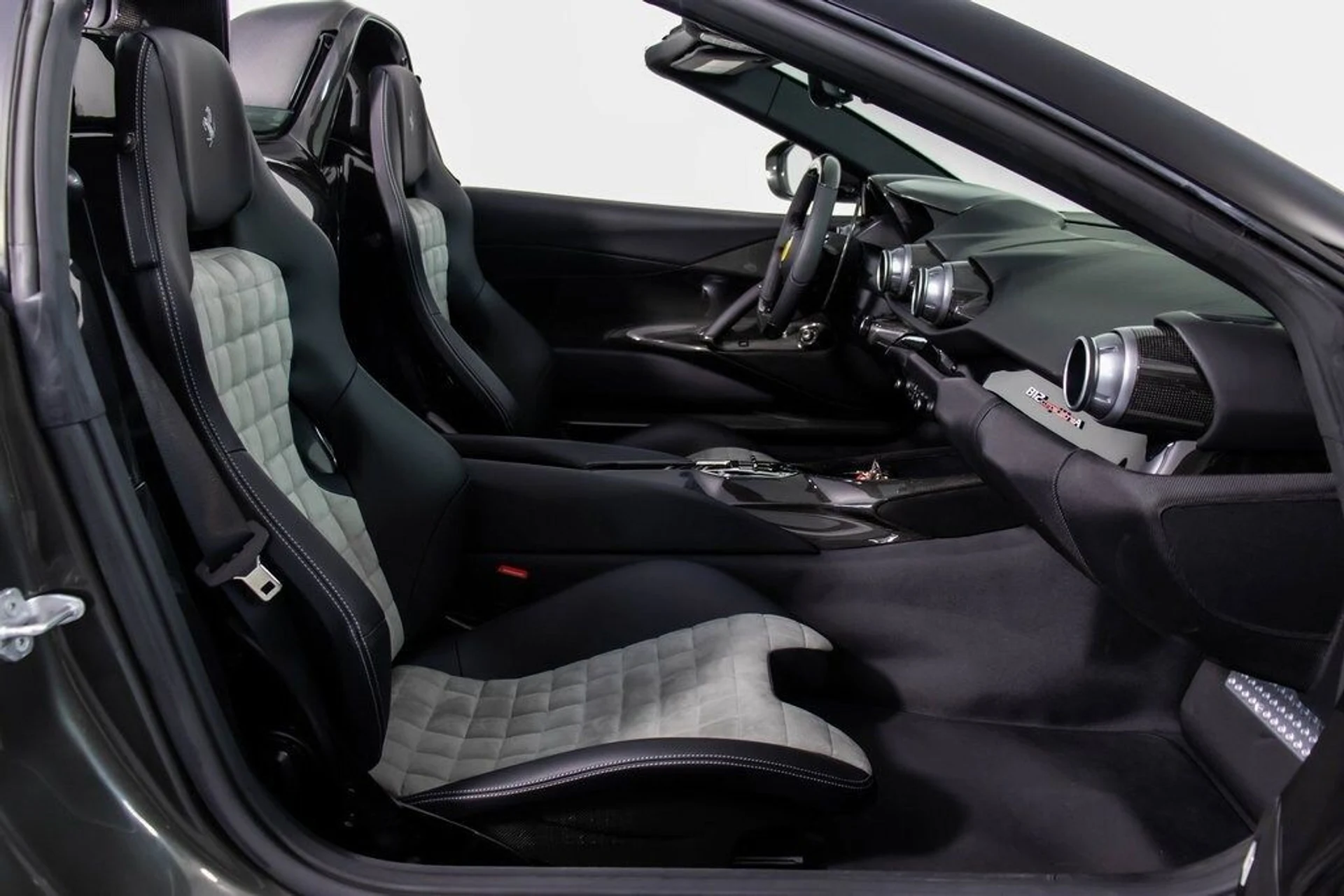 mph055_4109745863_706c2e28463bb89337c2e28457a25692x_4bb62a5068