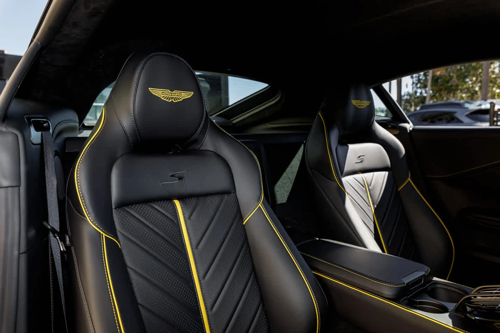 mph055_4113893667_56_8ca8832c4d