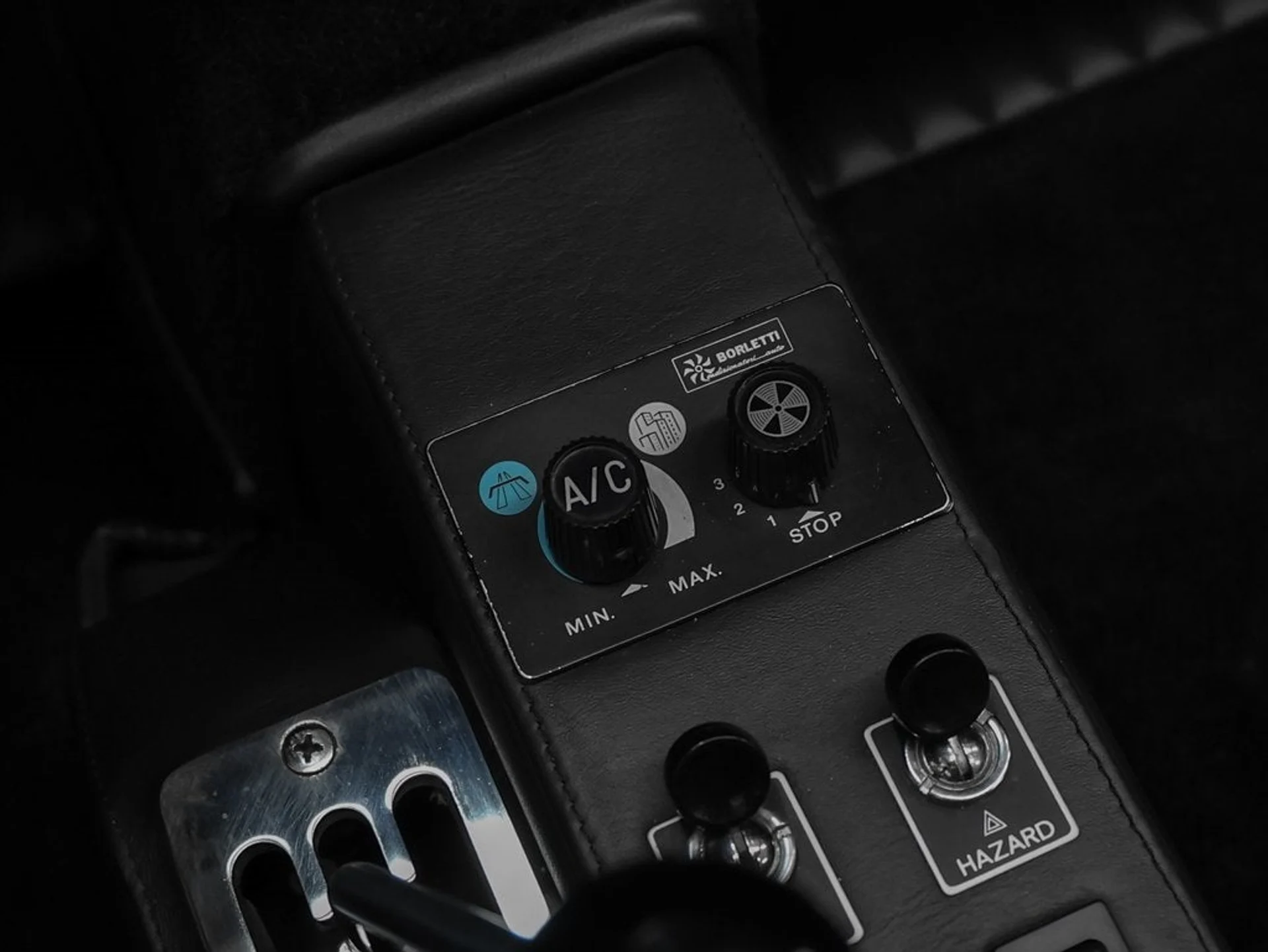 mph055_4114203437_56_81deb8450d