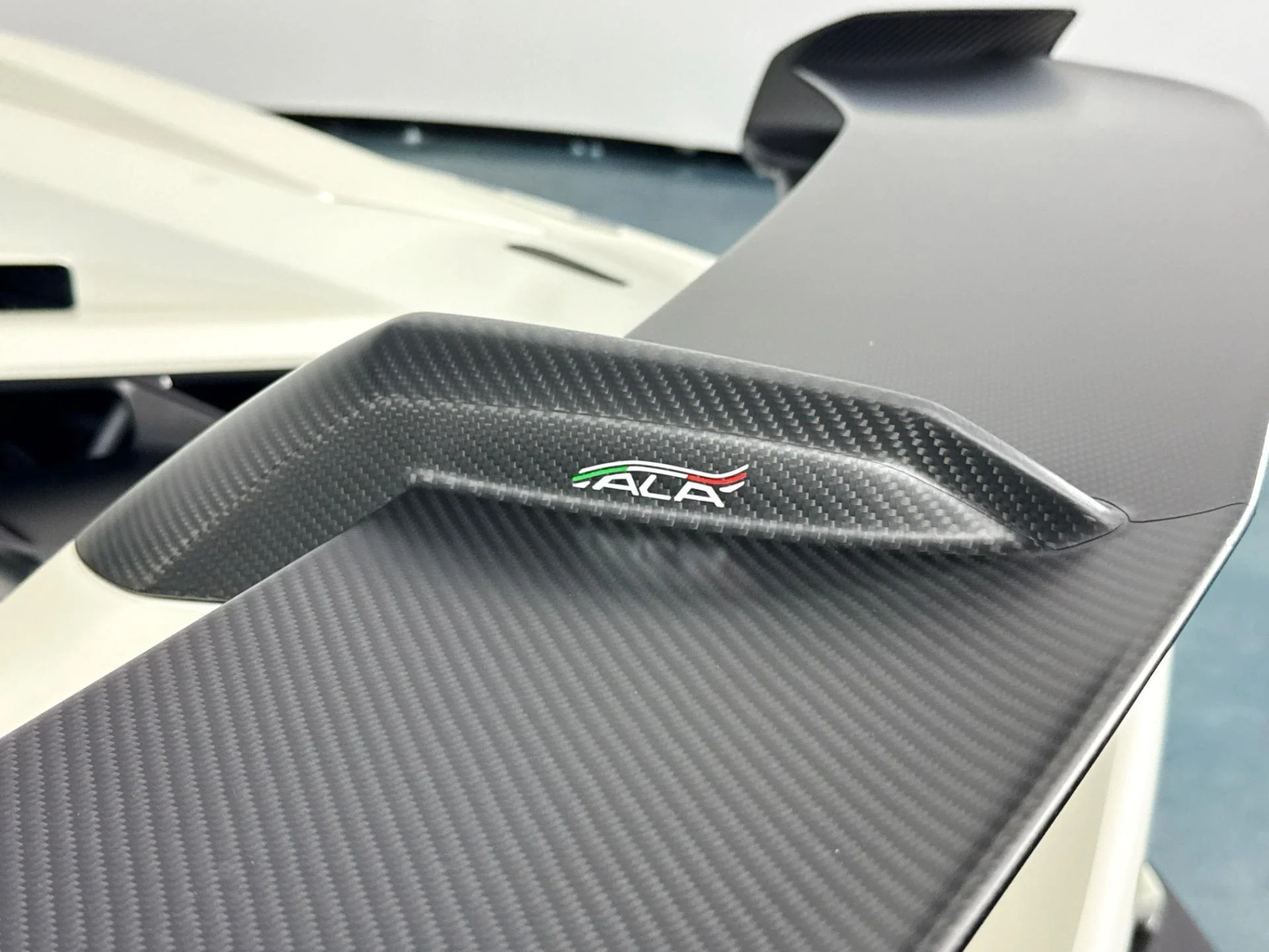 mph055_4118426248_Used_2020_Lamborghini_Aventador_LP_770_4_SVJ_Roadster_1785777176_90f06c2ab8