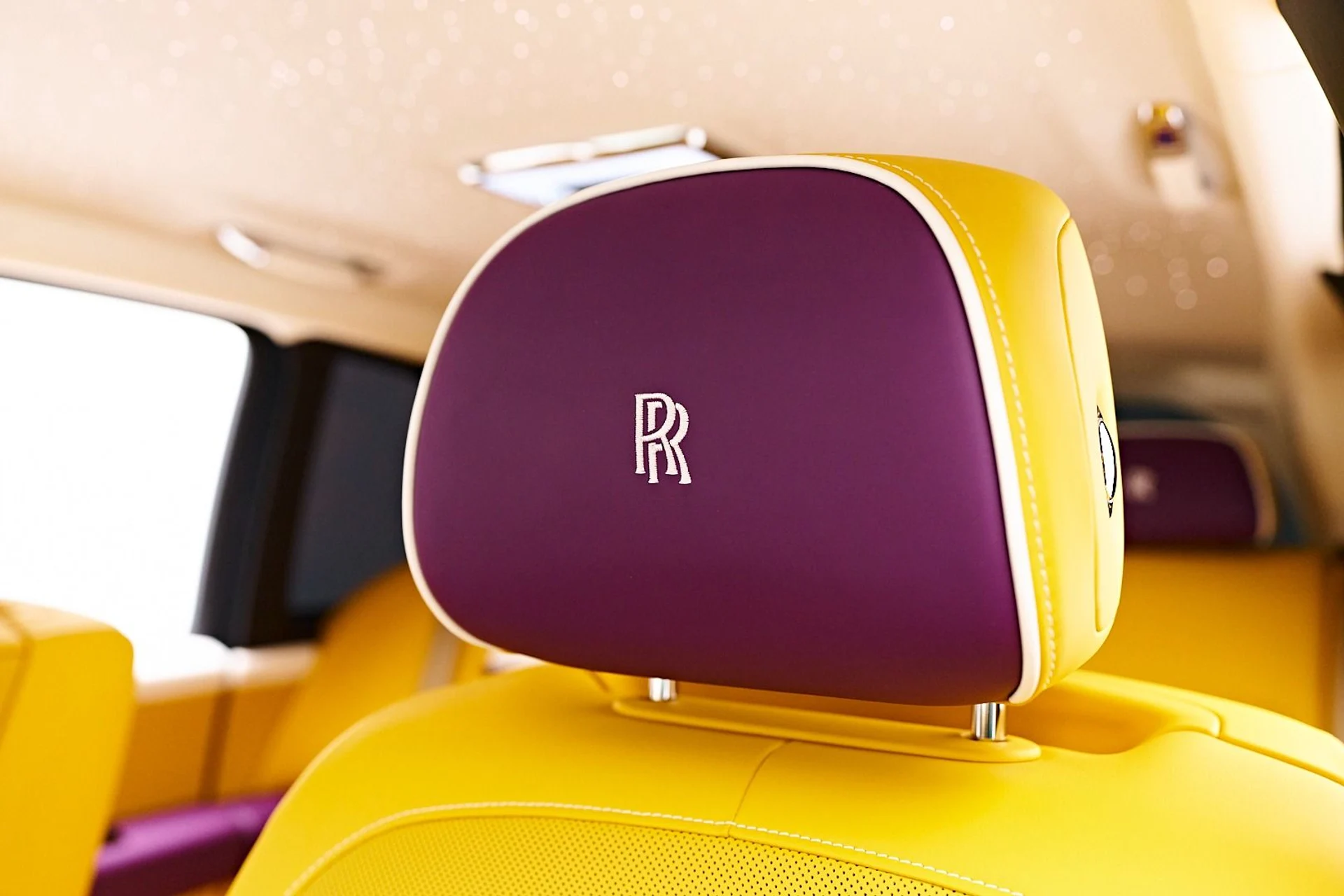 mph055_4159549057_Used_2025_Rolls_Royce_Cullinan_Base_1736646133_32ea9fb5ac