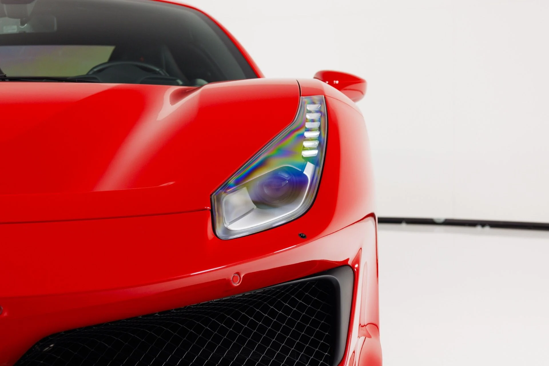 mph055_4169415336_Used_2019_Ferrari_488_Pista_1780072971_69d2bf9394