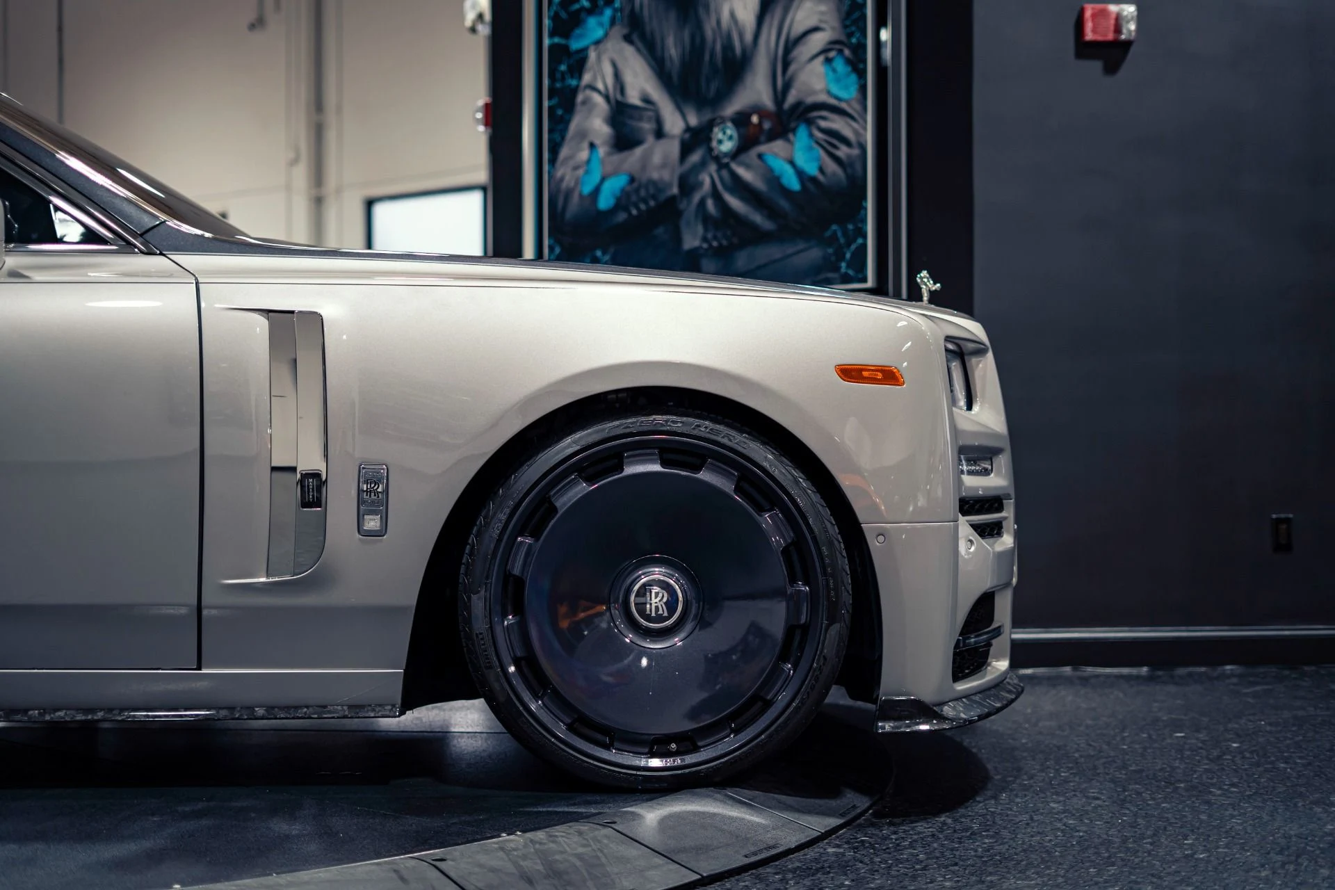 mph055_417178530_Used_2018_Rolls_Royce_Phantom_Mansory_Edition_1780351809_d31f410ebc