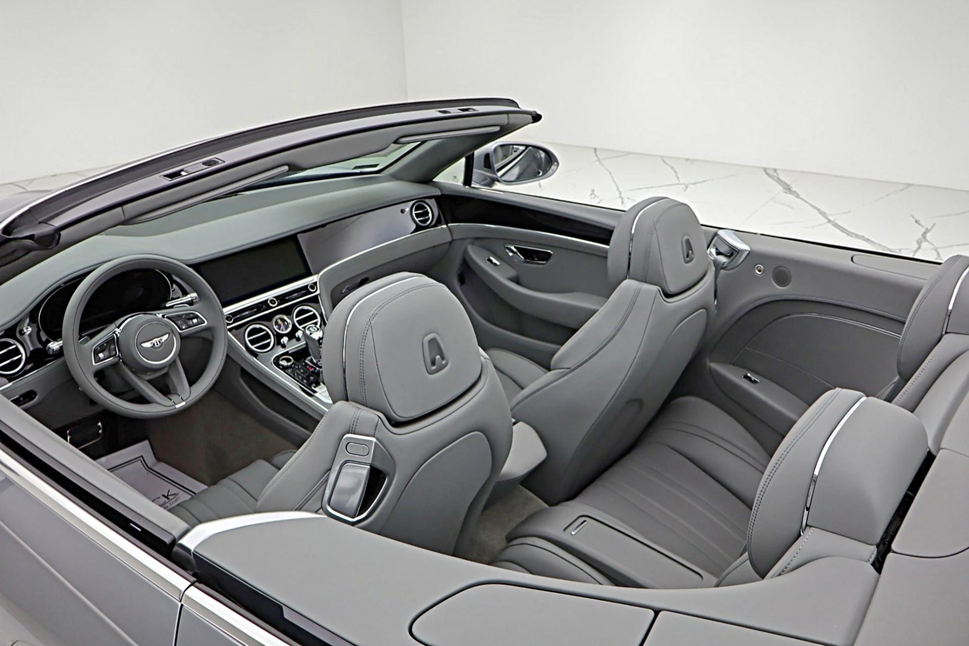 mph055_4187097278_New_2026_Bentley_Continental_GTC_8f12de0231
