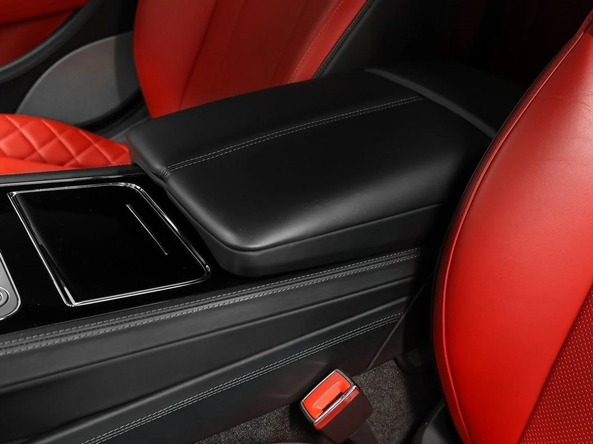 mph055_4192385810_56_5df87b56fd