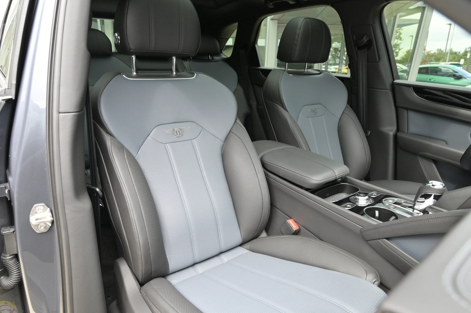 mph055_4227340912_1ae0b5a2e40f4f28bd9000a5e780b0e6_9ed7ad0e3b