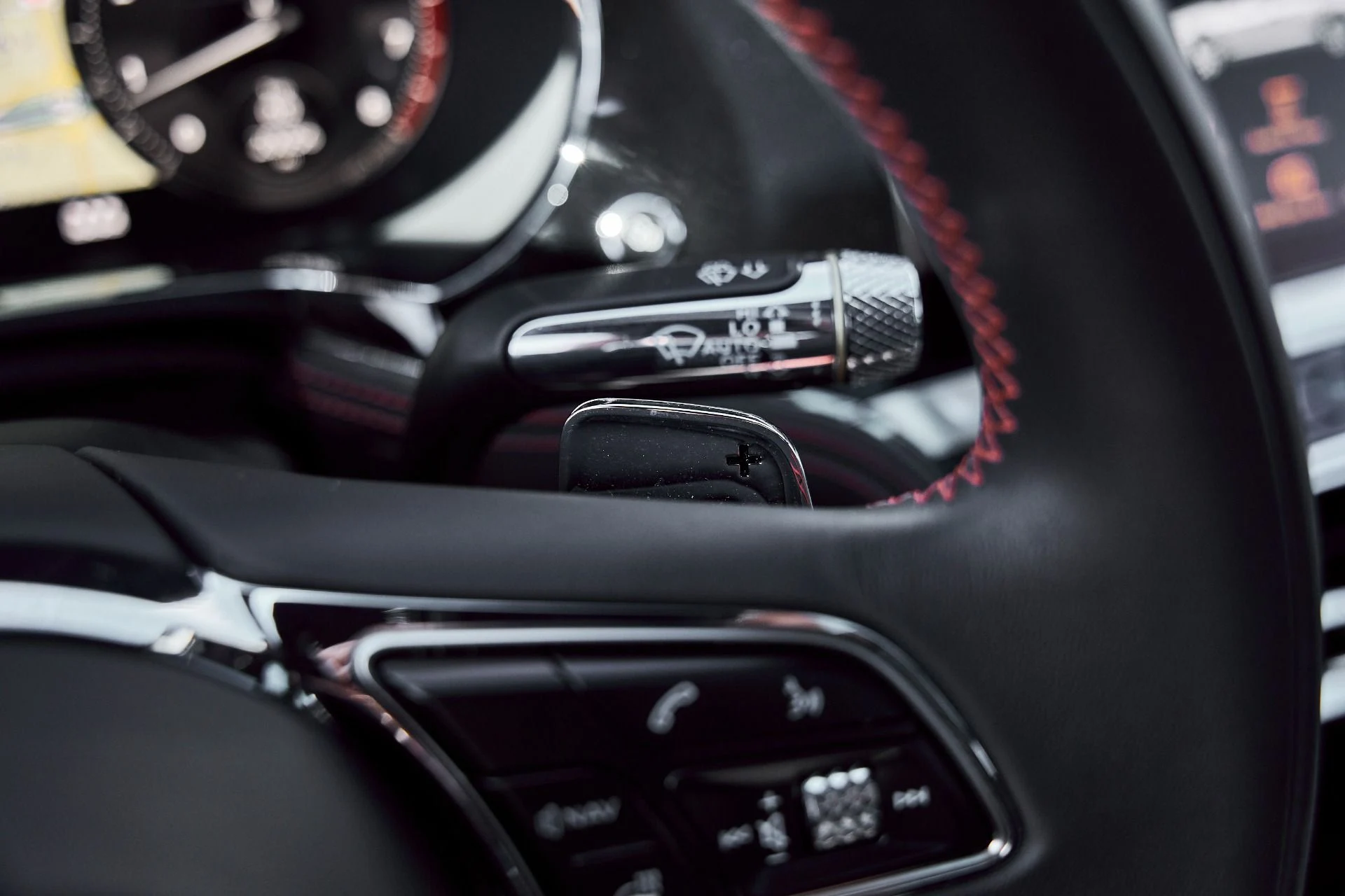 mph055_4291691240_Used_2023_Bentley_Flying_Spur_S_1770950693_c07f7b9f6c