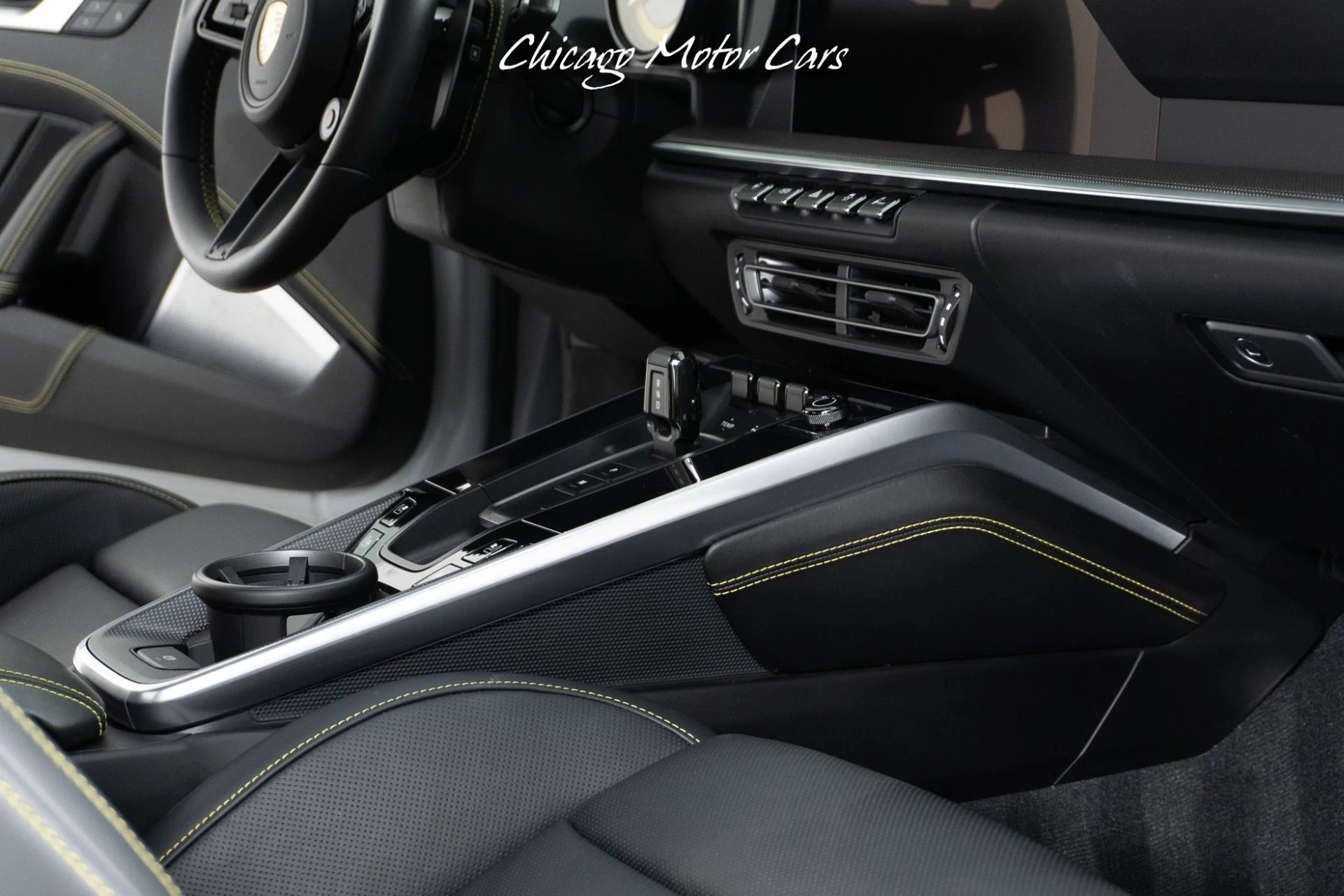 mph055_429914586_13207_p56_l_cff7f8b431