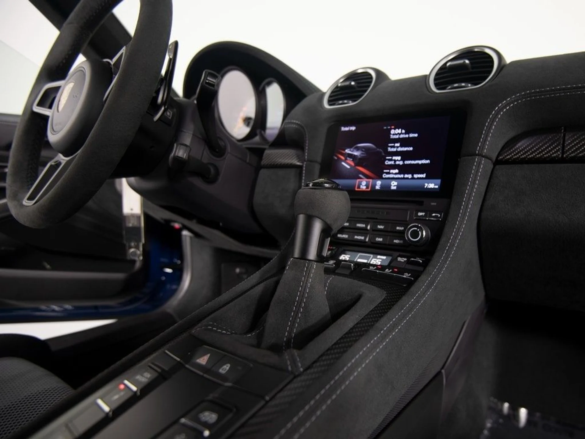 mph055_444650749_c01b9481f4cd37ecff191dd201bbcc68x_740f75f7ee