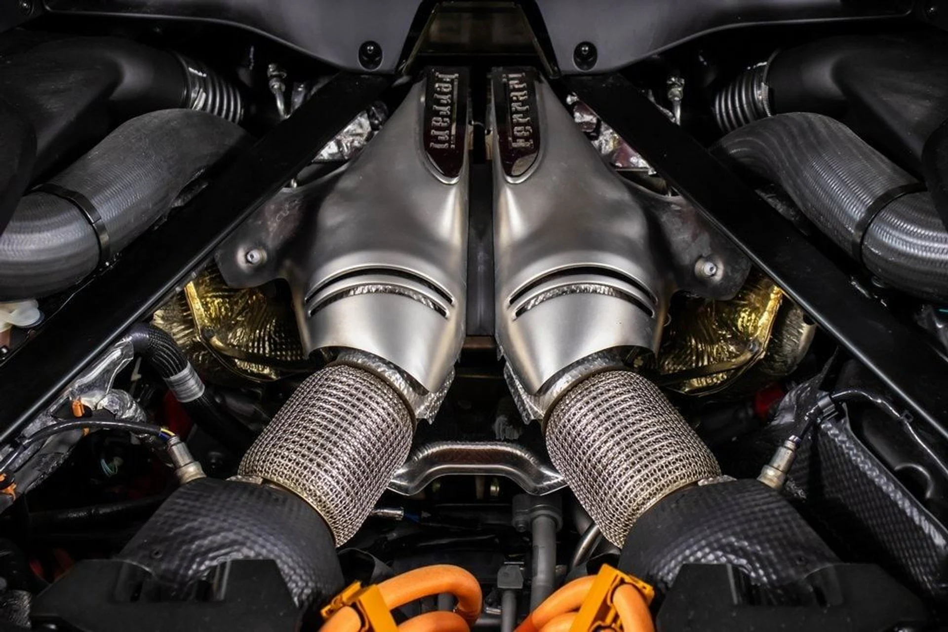 mph055_452320521_21923f9851e3f283b9efd0a687c0ff94x_3e183863ab