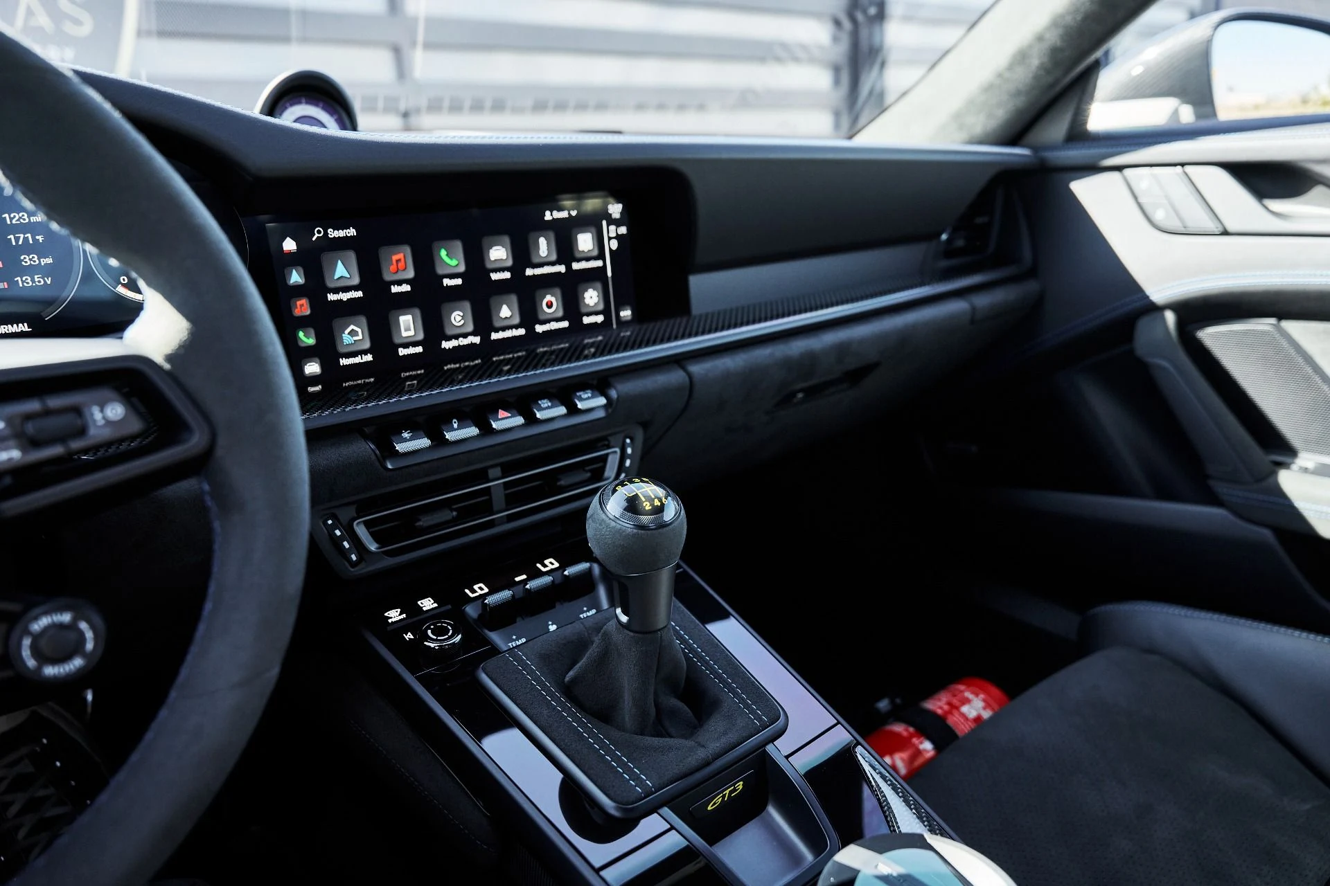 mph055_458984993_Used_2024_Porsche_911_GT_3_1774056899_781371b70a