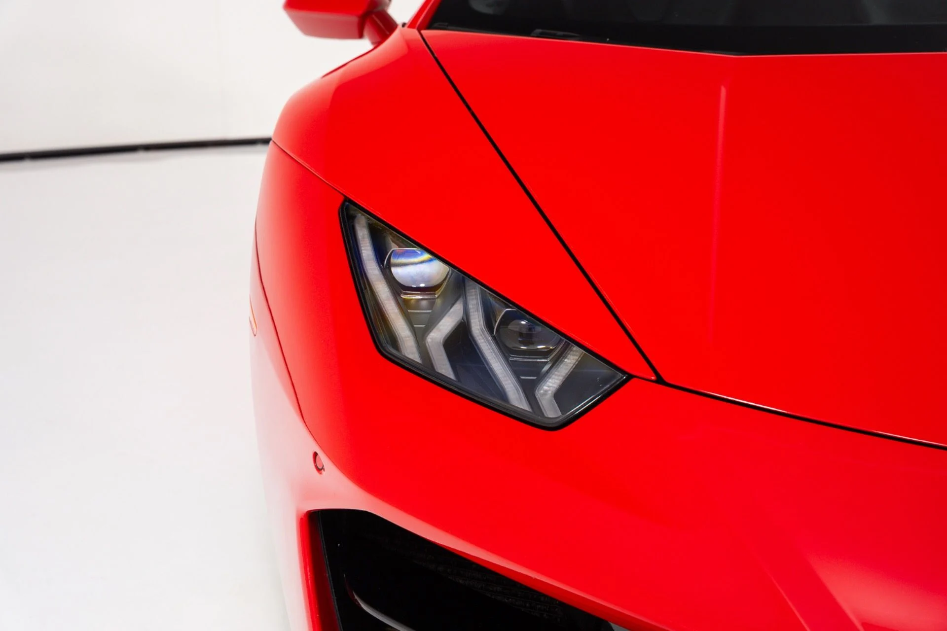 mph055_464472375_Used_2017_Lamborghini_Huracan_LP_580_2_1787346292_dabc0de2dd