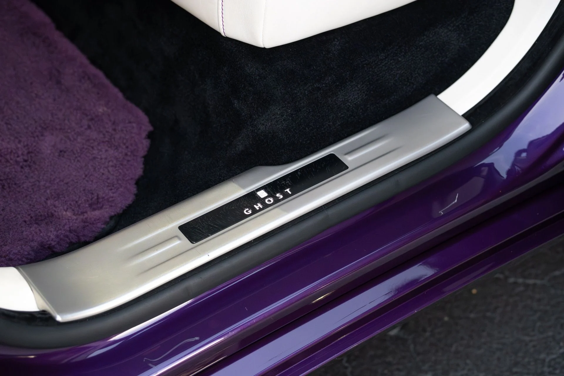 mph055_467681501_Used_2021_Rolls_Royce_Ghost_1762913749_79a474998f