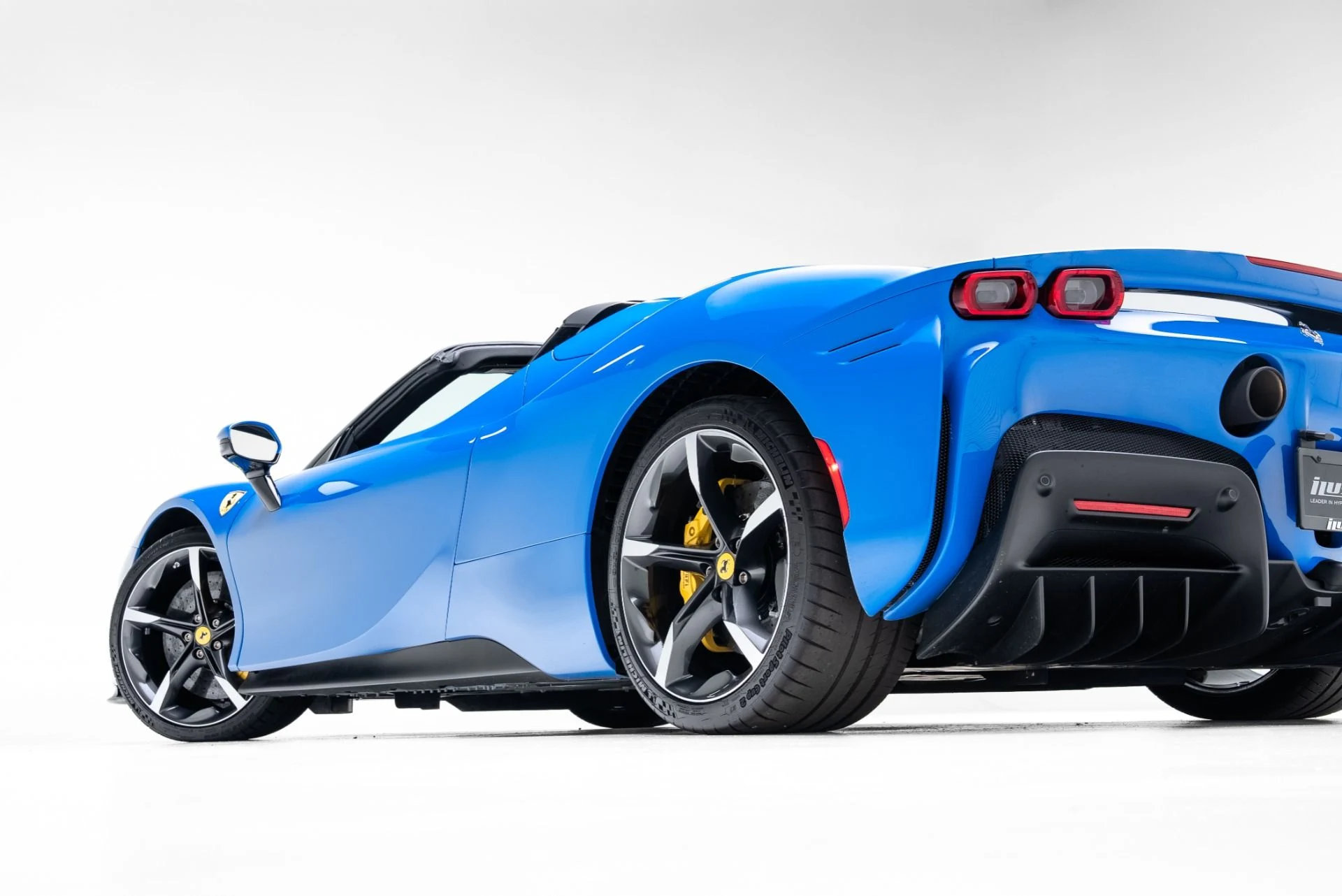 mph055_475159865_Used_2024_Ferrari_SF_90_Spider_1772738595_e86a5daae9