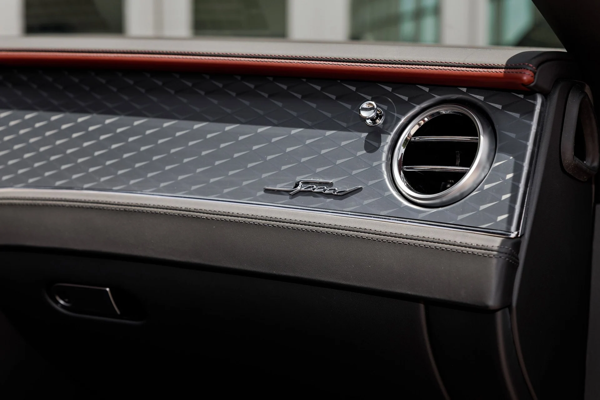 mph055_488641140_630599b80f37684777e1f1ba20c53bafx_d533838efa